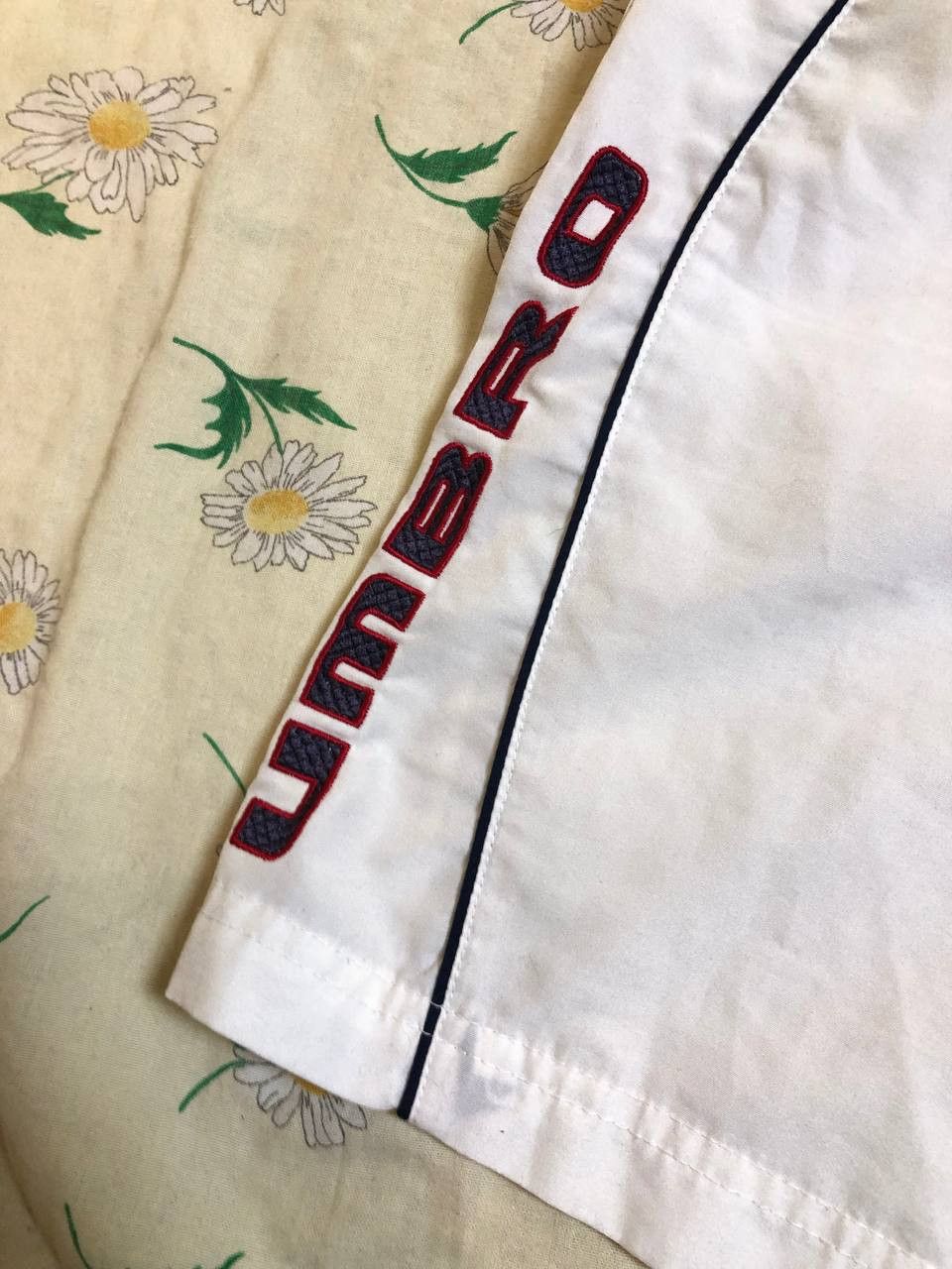 Umbro Mens Vintage Umbro Shorts White USA Size US 32 / EU 48 - 20 Thumbnail