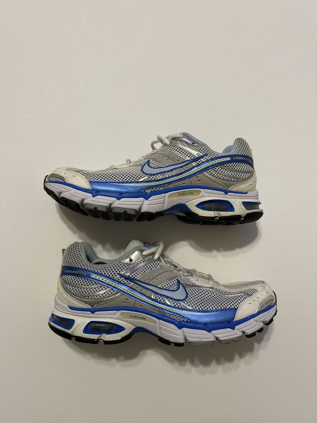 Nike Vintage Nike Air Max Moto 5 Bowerman Series Runninng Shoes Size US 10 / IT 40 - 1 Thumbnail