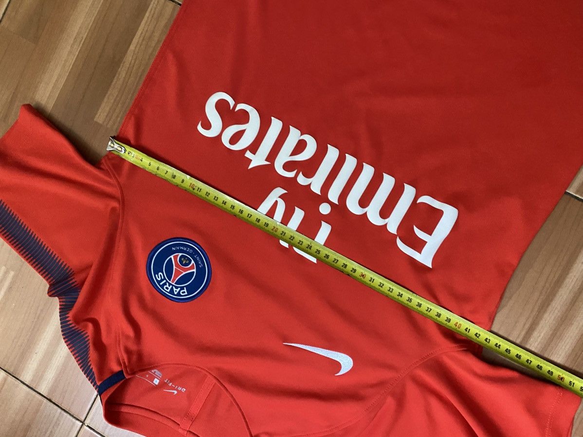 Nike Nike PARIS SAINT GERMAIN 2016 2017 SOCCER JERSEY Size US S / EU 44-46 / 1 - 13 Thumbnail