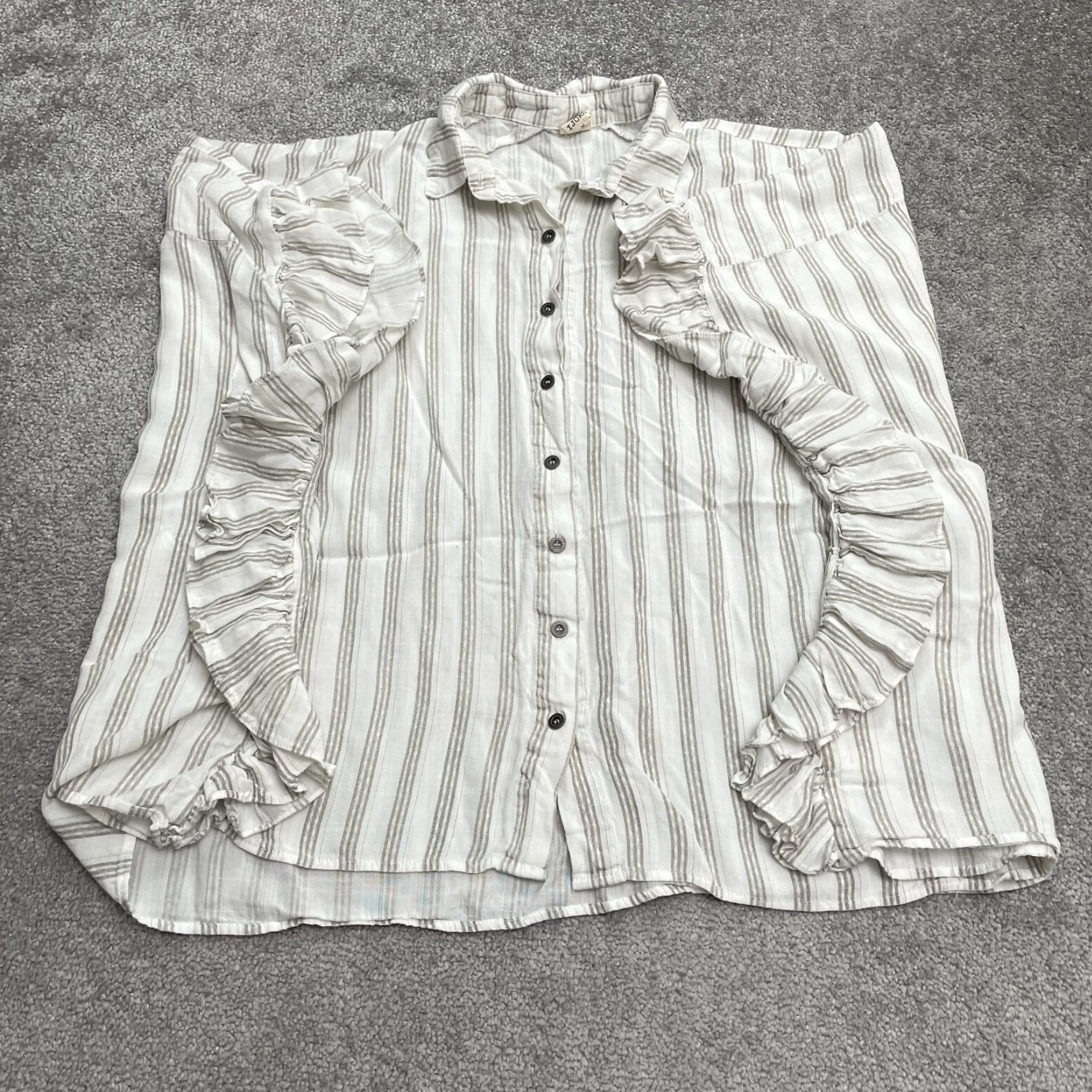 Vintage Ijoah Button Down Shirt Womens Medium White Striped Sleeveless Rayon Top Size M / US 6-8 / IT 42-44 - 2 Thumbnail