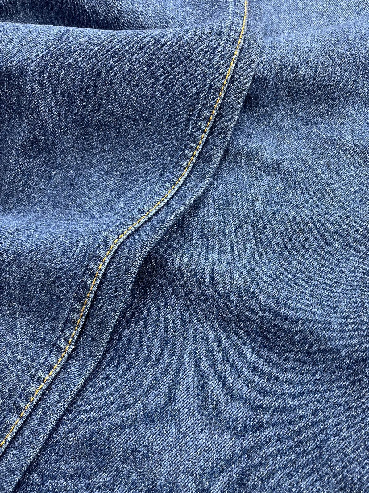 Levi's Vintage Clothing 🇺🇸1990s Vintage Levis 501 USA 31x34 Indigo Blue Jeans Size US 31 - 10 Thumbnail