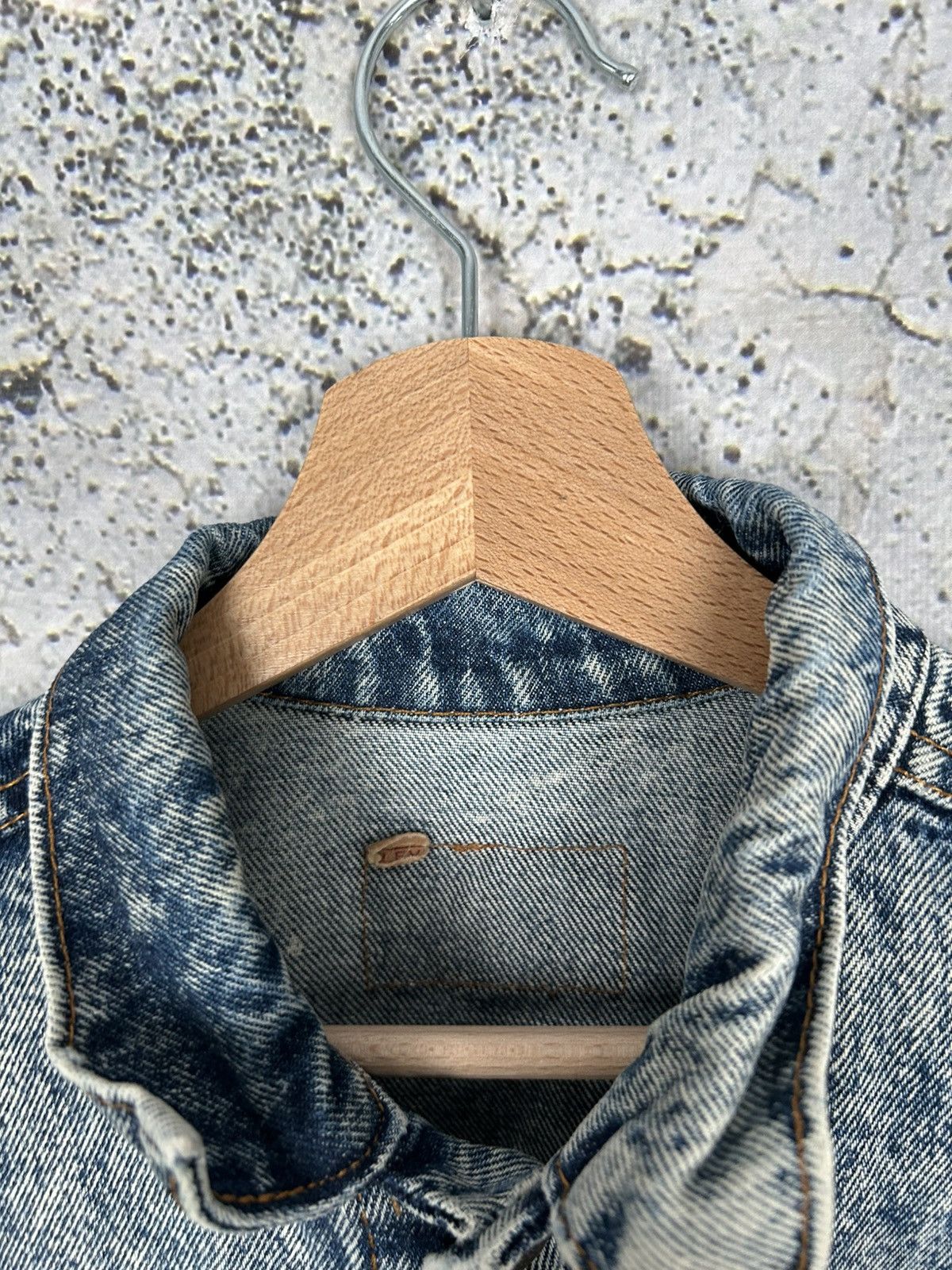 Levi's Vintage Clothing Vintage Levis 90s Made in USA Denim Jacket Avant Garde Size L / US 10 / IT 46 - 7 Thumbnail