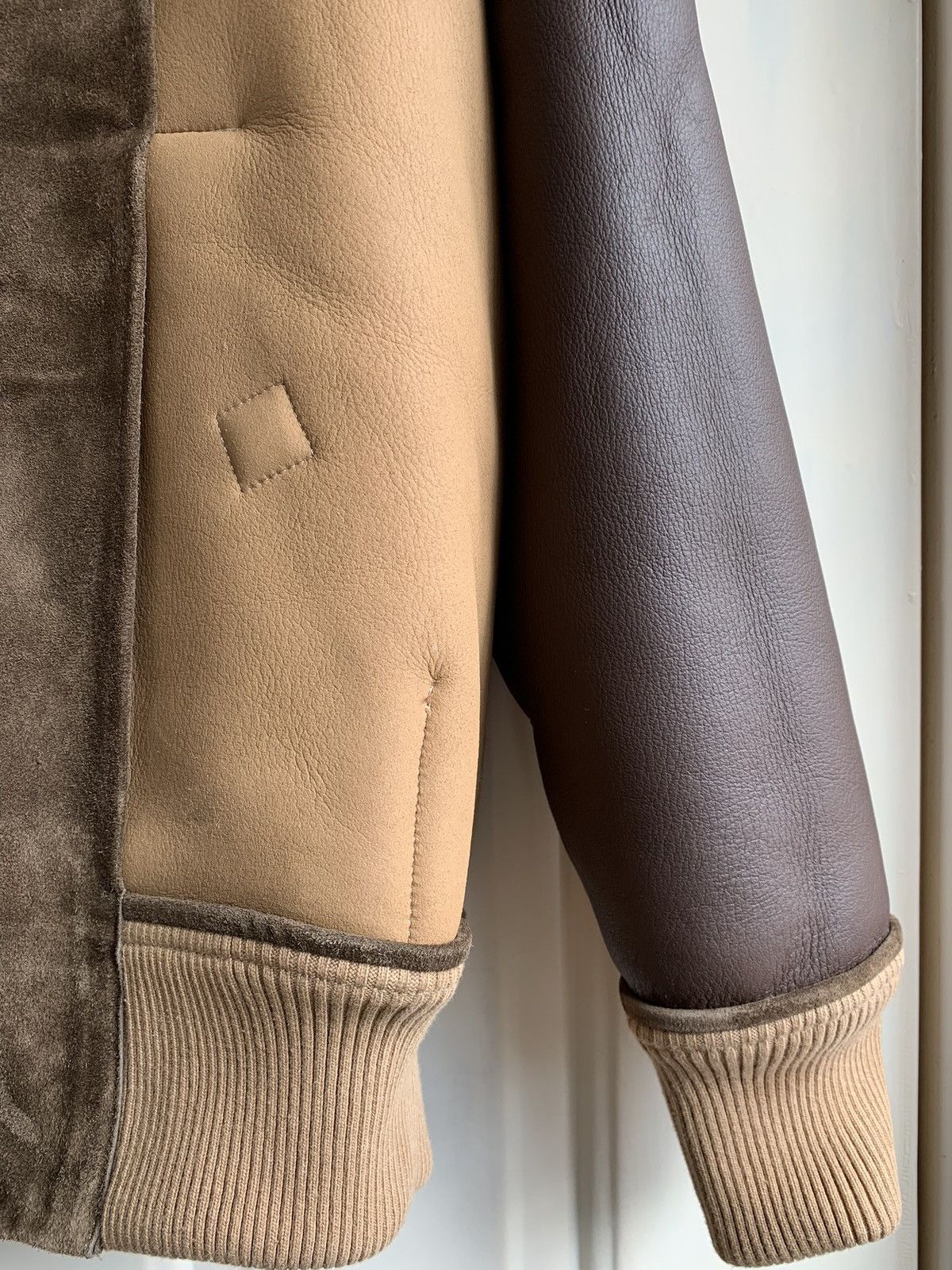 Acne Studios Hooded shearling jacket Almond beige Size US M / EU 48-50 / 2 - 10 Thumbnail