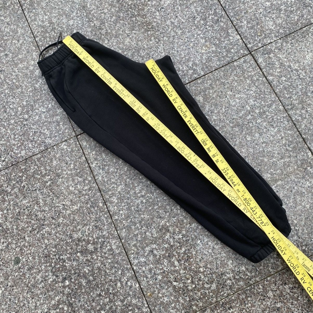 Lululemon Lululemon oversized sweatpants Size 28" / US 6 / IT 42 - 3 Thumbnail