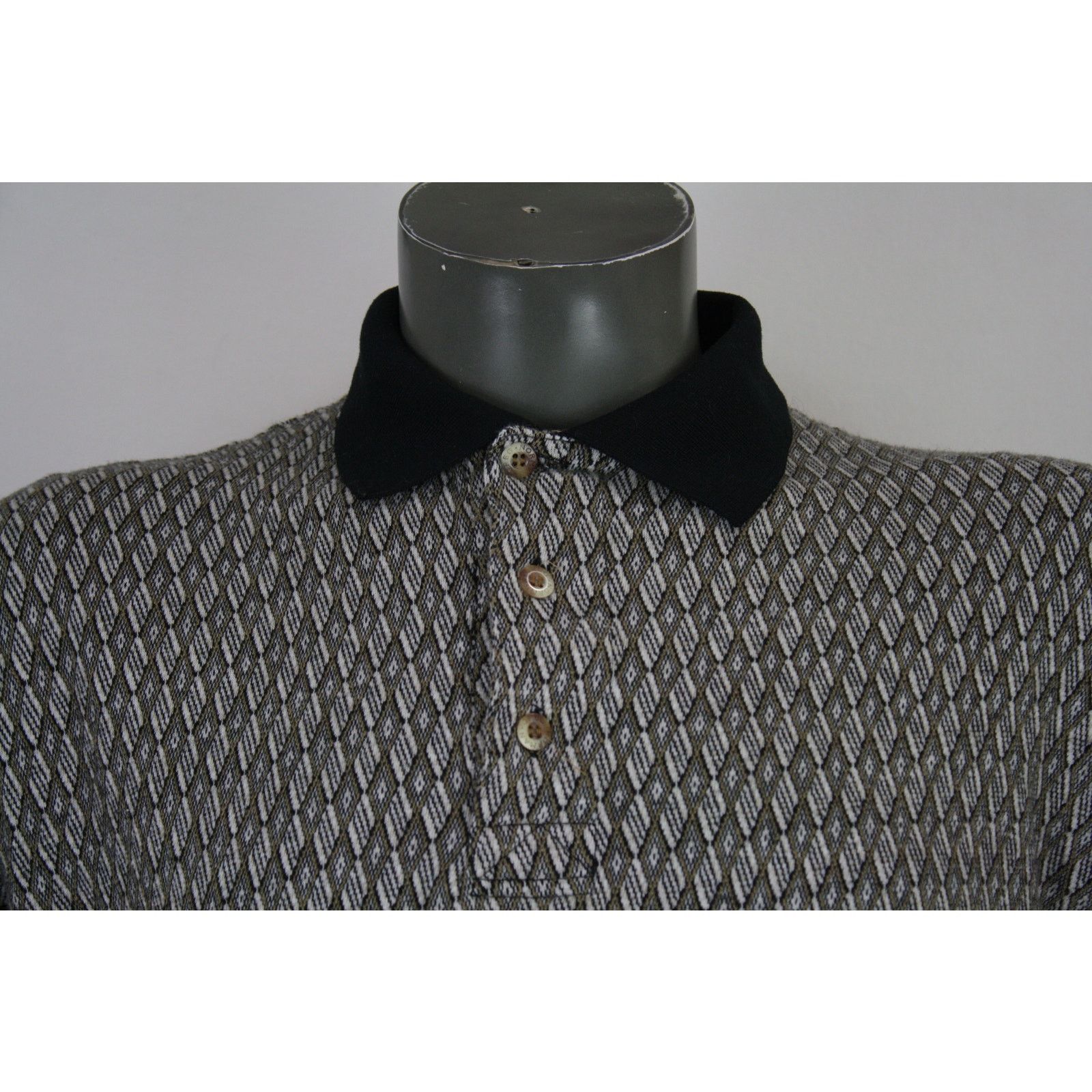 Greg Norman × Vintage Vintage Greg Norman Shark Logo Knit Abstract Pattern Polo Size US L / EU 52-54 / 3 - 3 Thumbnail
