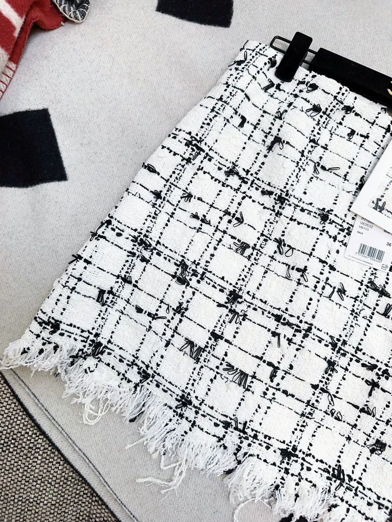 Chanel Chanel 22c black and white plaid tweed tassel skirt Size 24" / US 00 / IT 34 - 5 Thumbnail