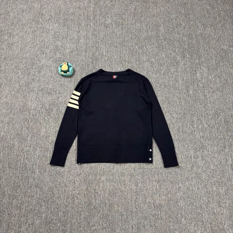 Thom Browne Thom Browne Blue V-Neck Wool Cardigan Size US M / EU 48-50 / 2 - 2 Thumbnail