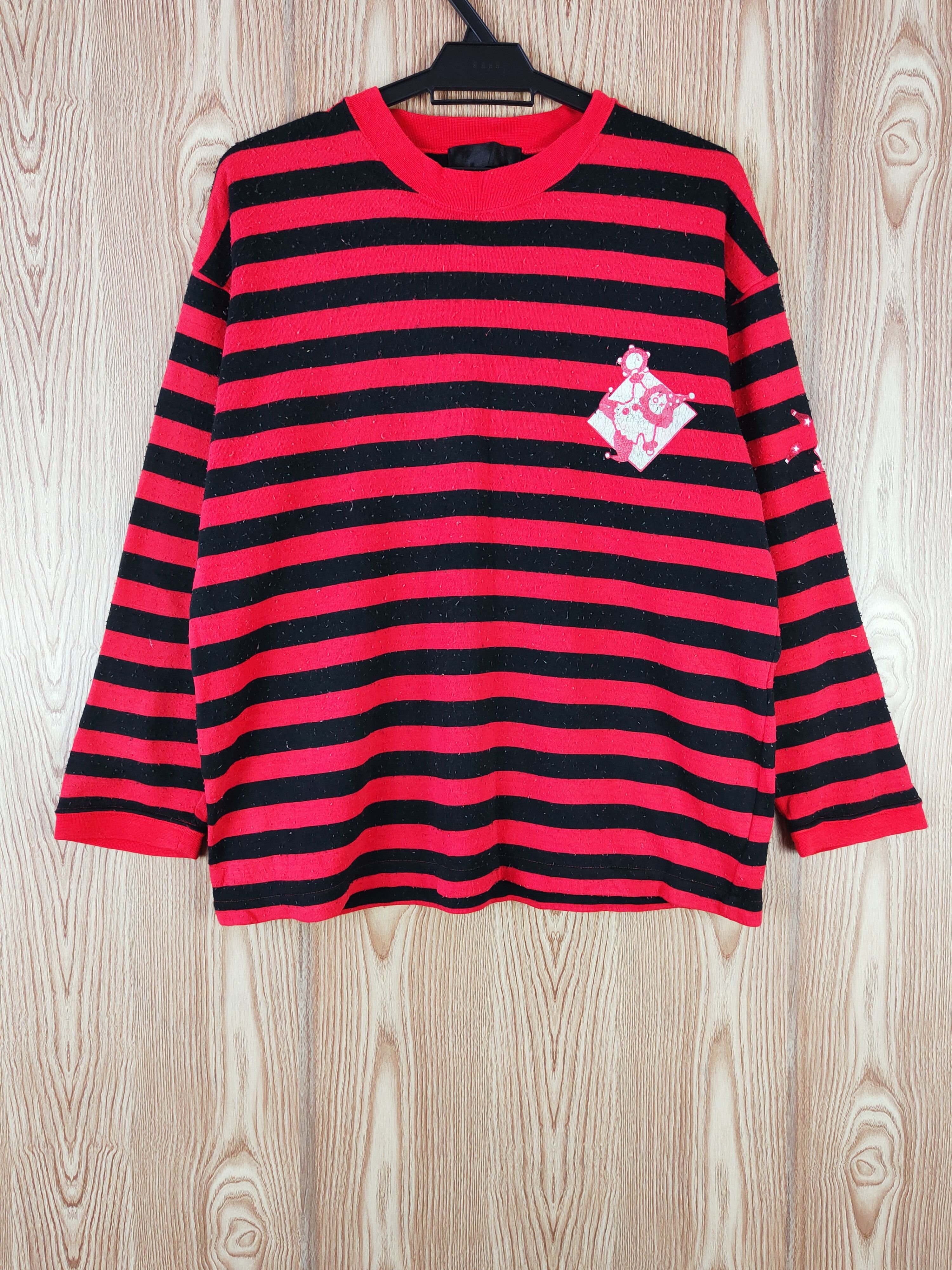 Japanese Brand × Vintage Japanese Brand Red Black Stripe Long Sleeve T-shirts Size L / US 10 / IT 46 - 1 Thumbnail