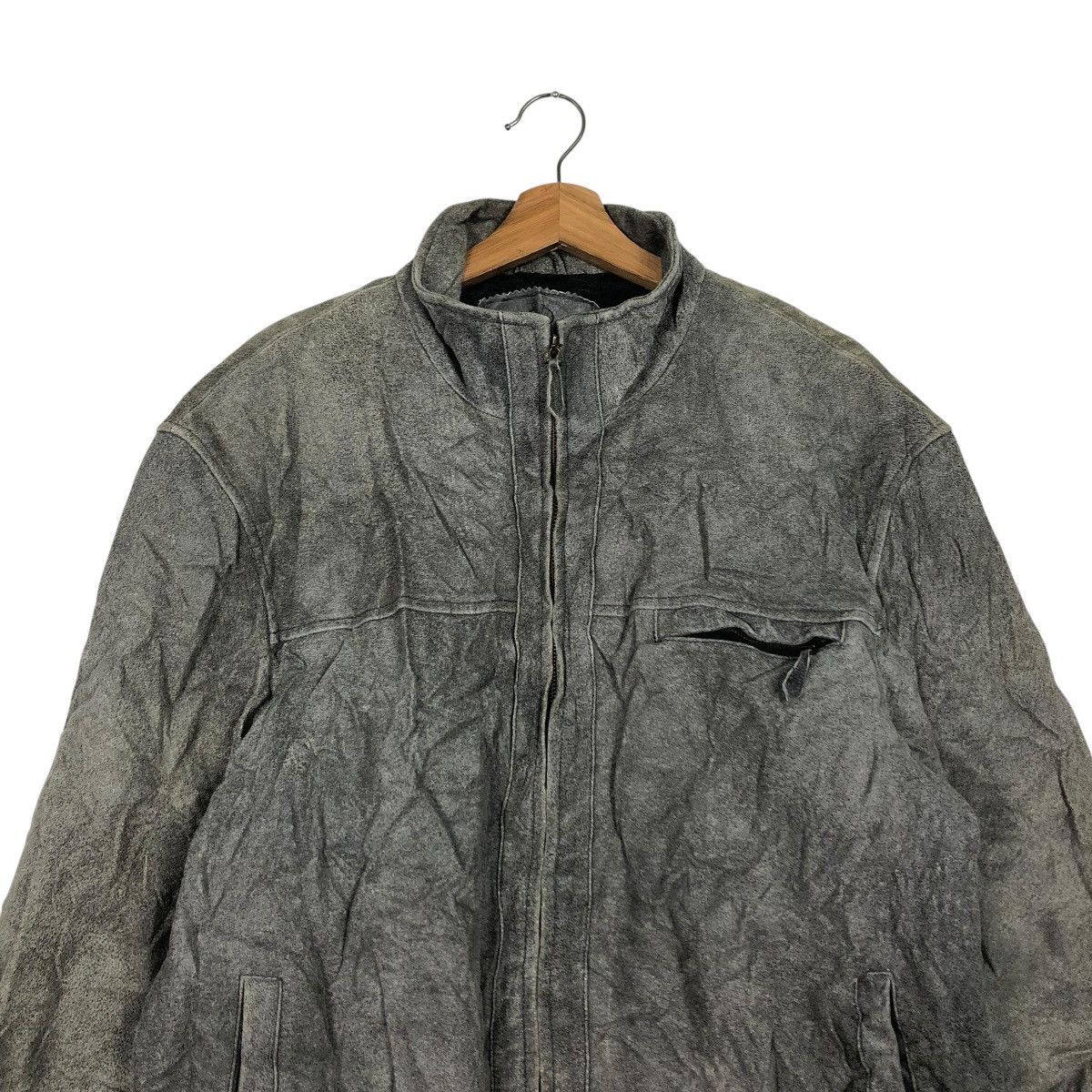 Japanese Brand 🔥VINTAGE BOMBER LEATHER JACKET BIKER DAN VALENTINO PARIS Size US L / EU 52-54 / 3 - 5 Thumbnail
