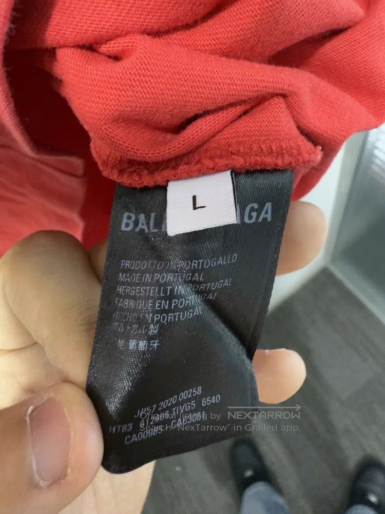 Balenciaga Balenciaga Red Letter Logo Short Sleeve Size L Size US L / EU 52-54 / 3 - 4 Thumbnail