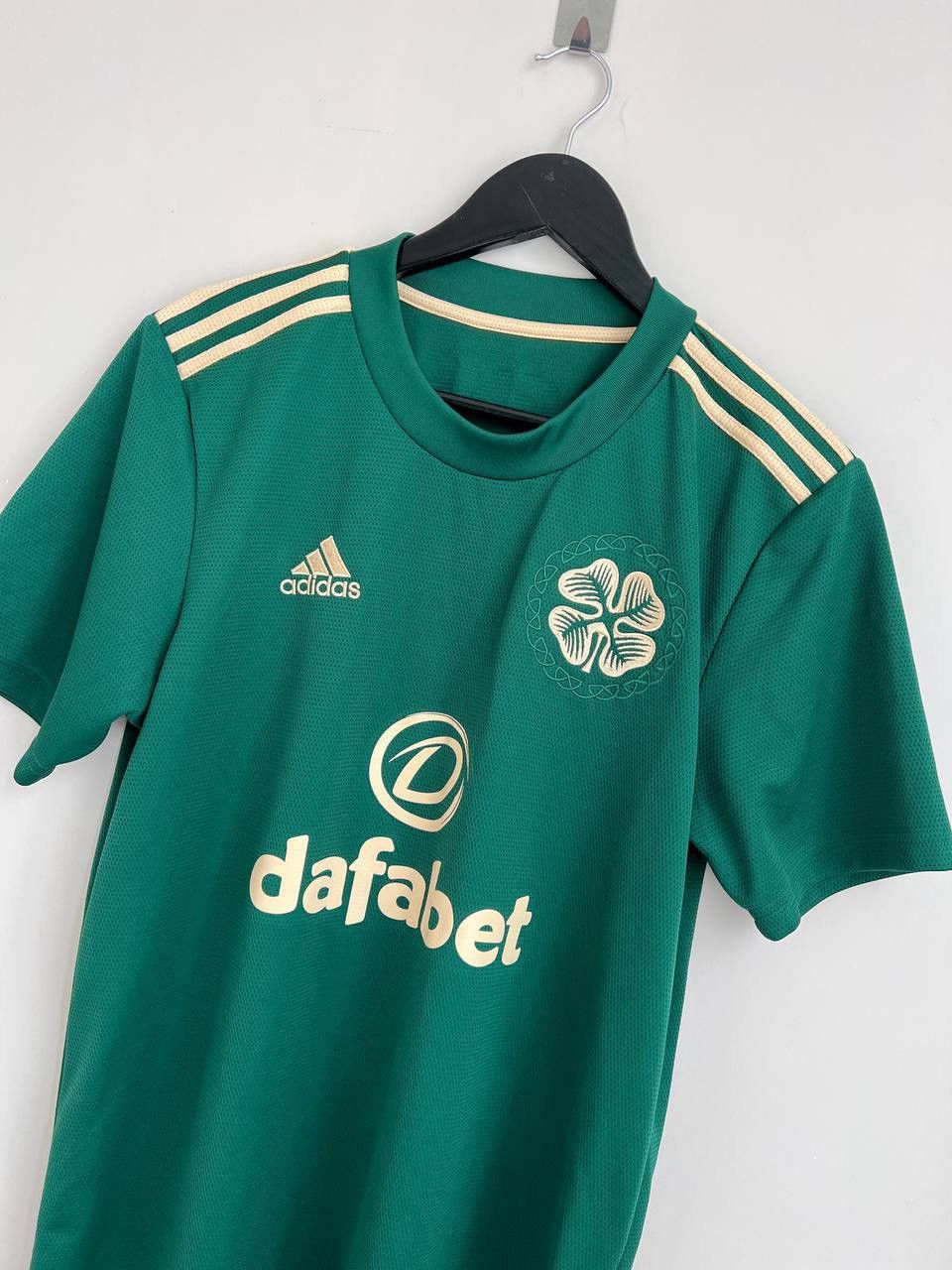 Adidas CELTIC 2021 2022 AWAY SHIRT FOOTBALL SOCCER JERSEY ADIDAS Size US M / EU 48-50 / 2 - 2 Thumbnail