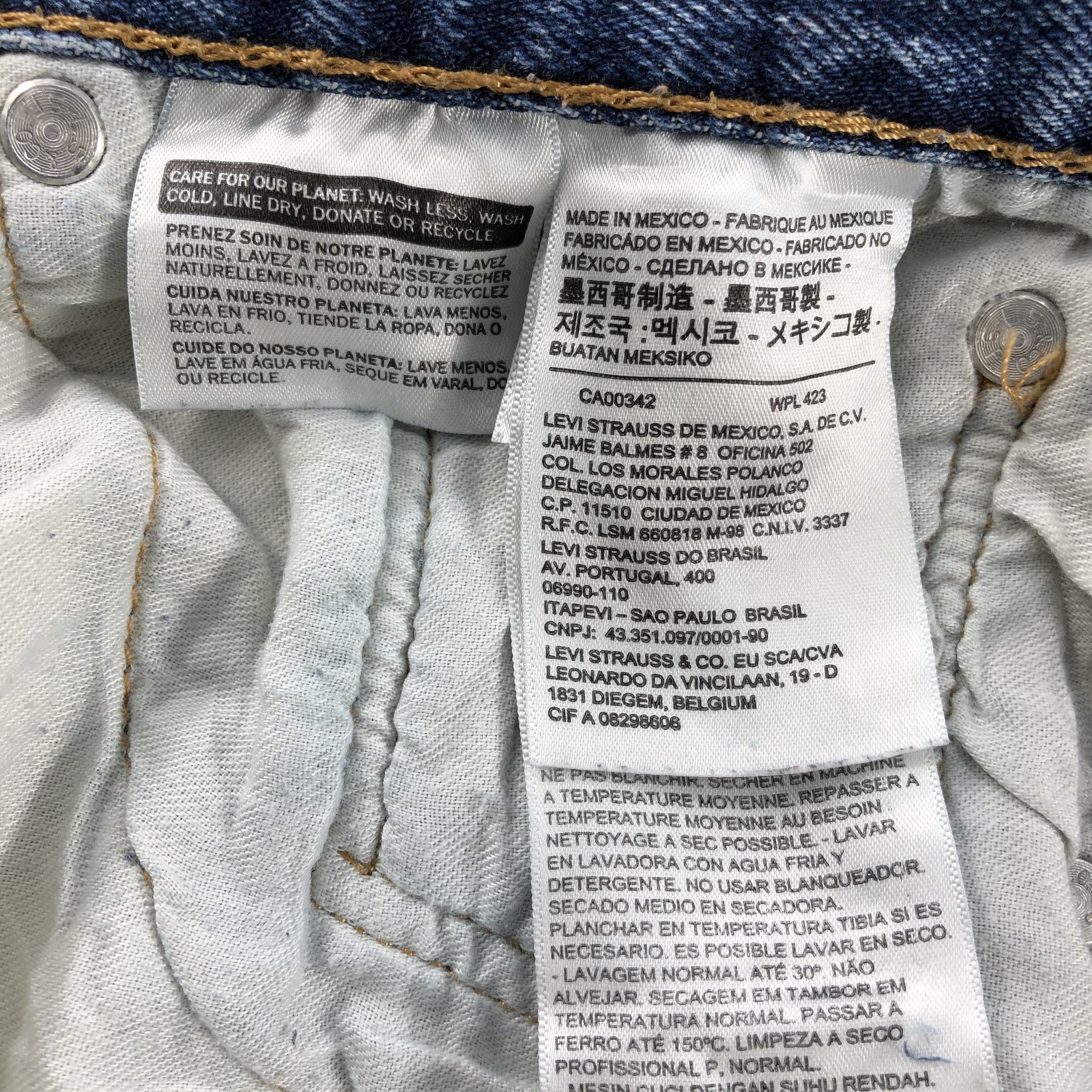 Levi's × Vintage Vintage Blue Wash Levis 511 Jeans-JM1700 Size US 34 / EU 50 - 14 Thumbnail