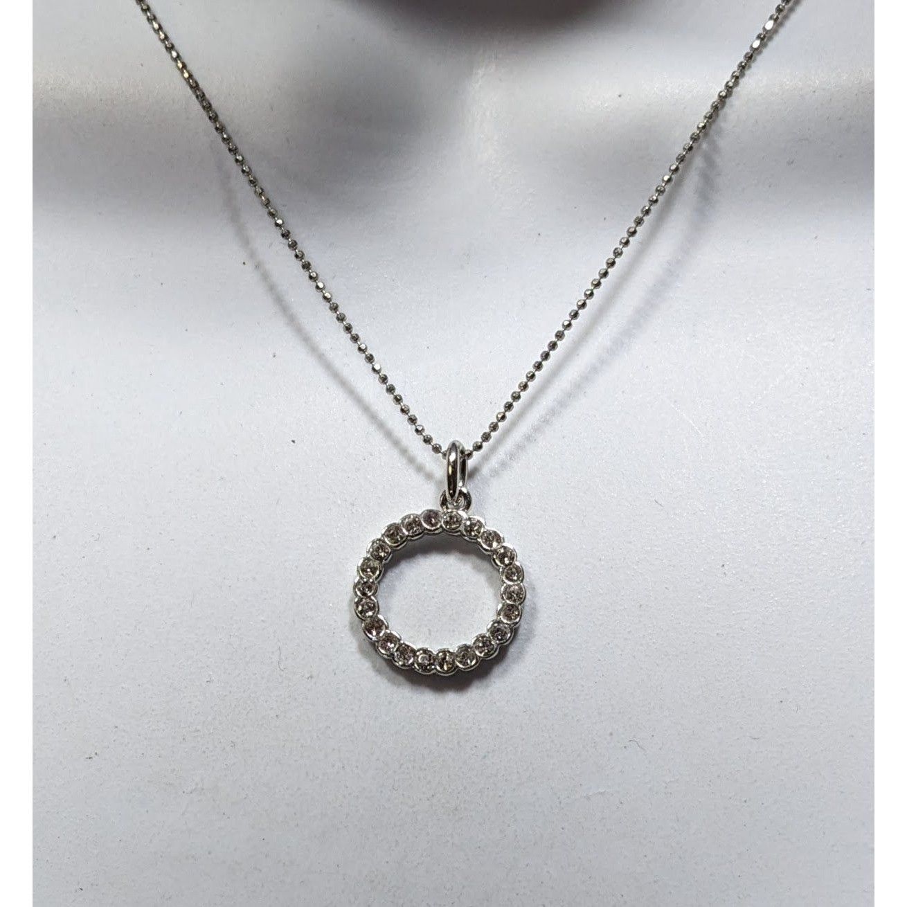 Other Geometric Glam Silver Tone Round Pendant Necklace With Clear Size ONE SIZE - 4 Thumbnail