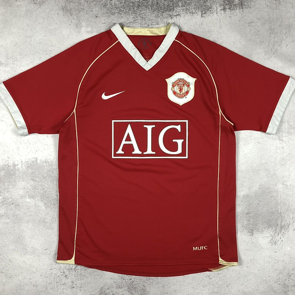 Nike Manchester United 2006-2007 Nike Home Soccer Jersey Size US S / EU 44-46 / 1 - 2 Thumbnail