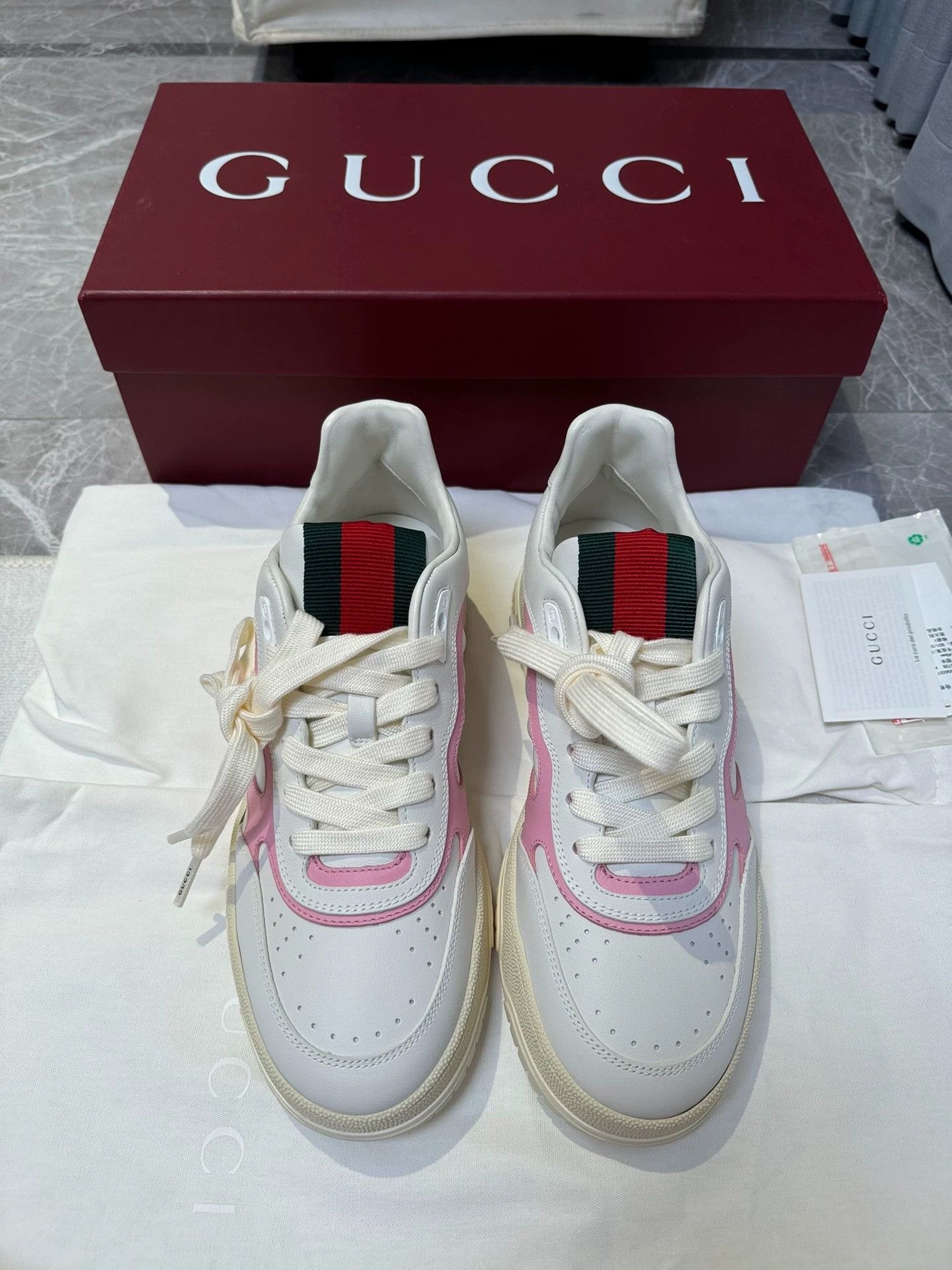 Gucci Gucci Women's Reweb color block white pink sneakers 39 Size US 8.5 / IT 38.5 - 1 Thumbnail