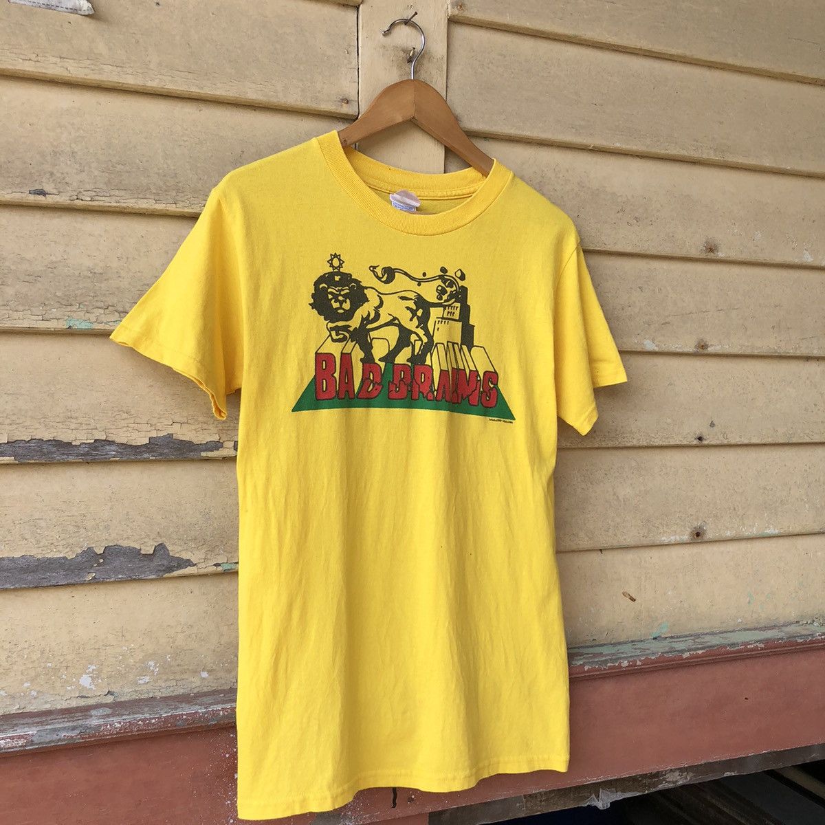 Band Tees Vintage y2k Bad Brains Tshirt Size US S / EU 44-46 / 1 - 2 Thumbnail