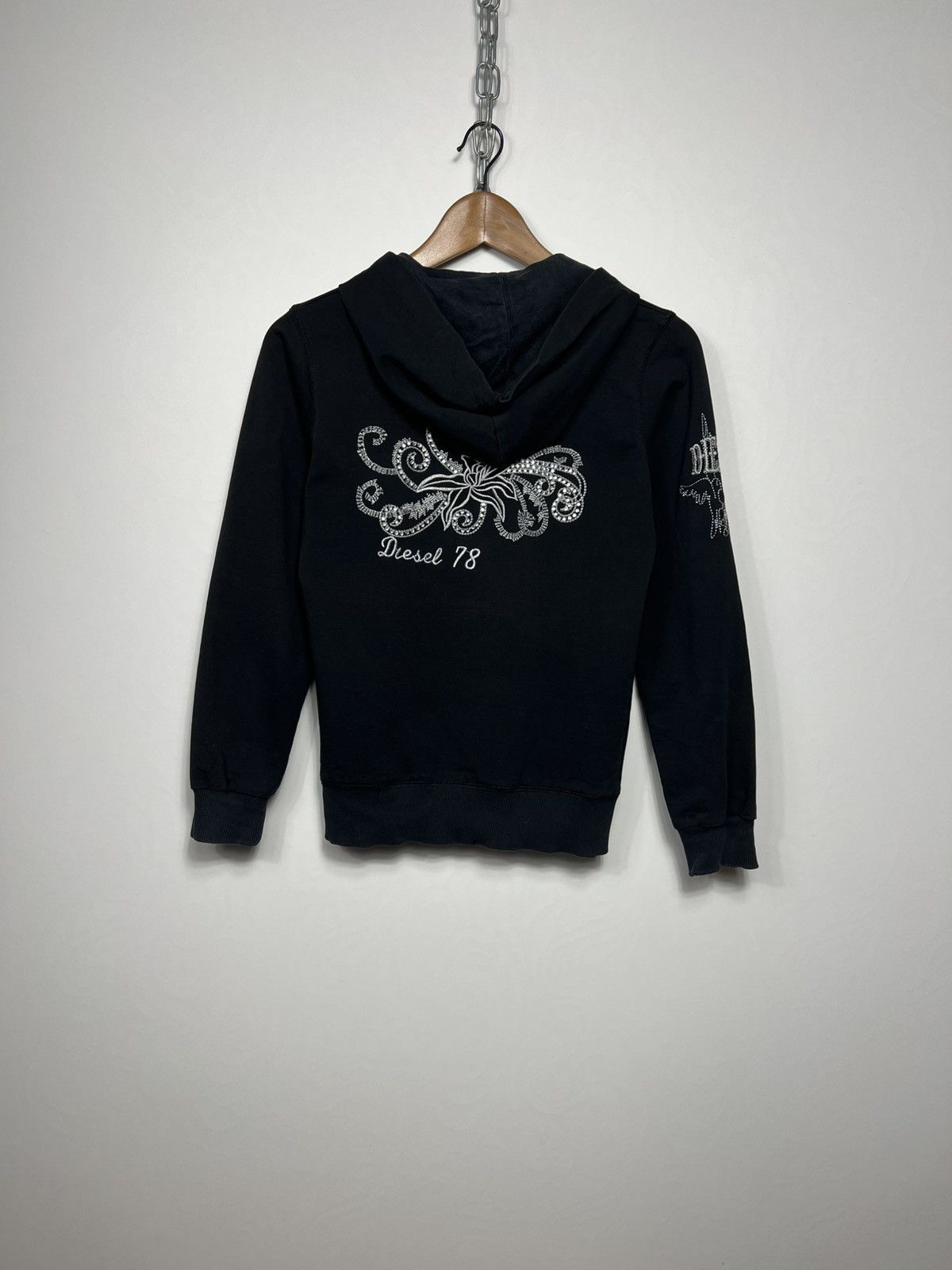 Diesel Vintage Diesel Embroidered Logo Zip Hoodie Size M Size M / US 6-8 / IT 42-44 - 12 Thumbnail