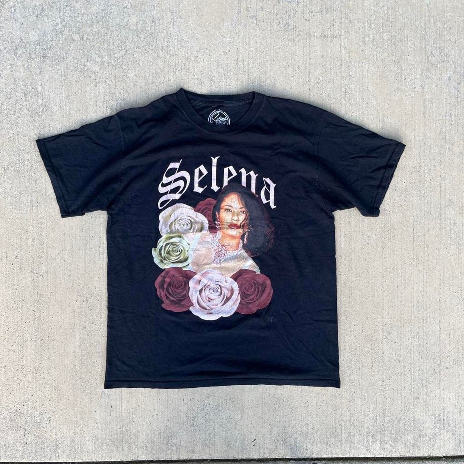 Other Retro Photography Selena Mexican Artist Remembrance Large T Size L / US 10 / IT 46 - 1 Thumbnail
