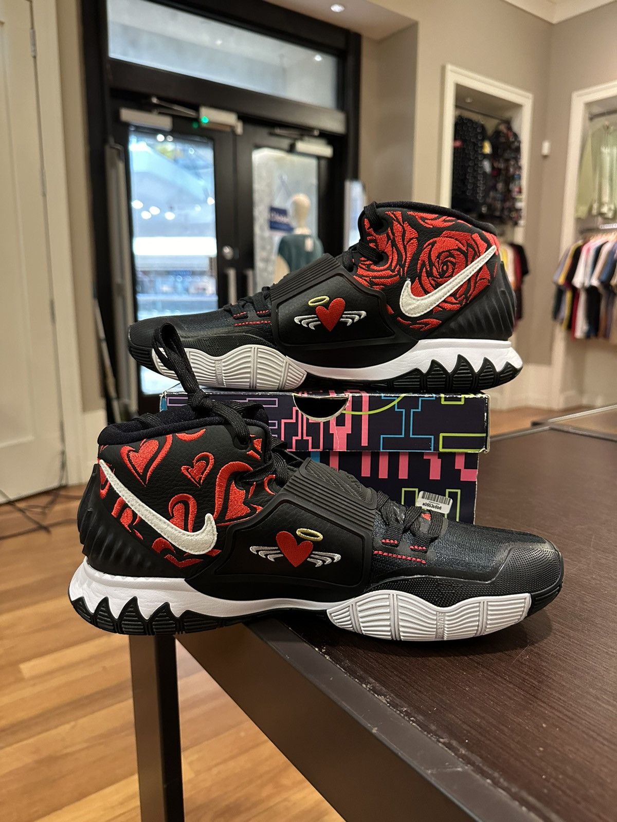 Nike Kyrie 6 “sneaker room mom black” Size US 11 / EU 44 - 2 Thumbnail