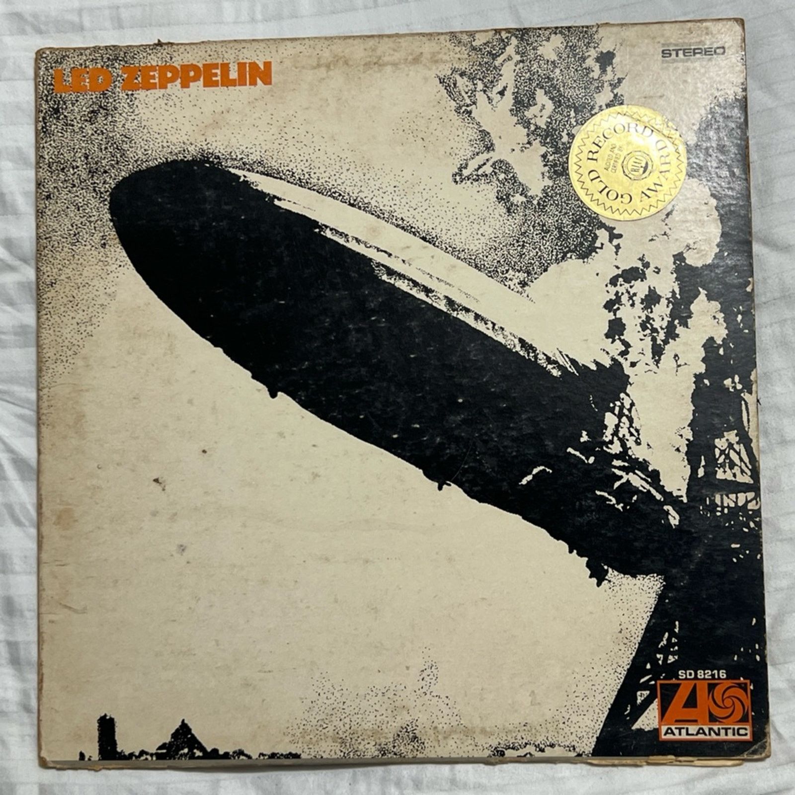 Led Zeppelin LED ZEPPELIN self-titled LP 1969 Atlantic Gold Record Award Size ONE SIZE - 1 Thumbnail