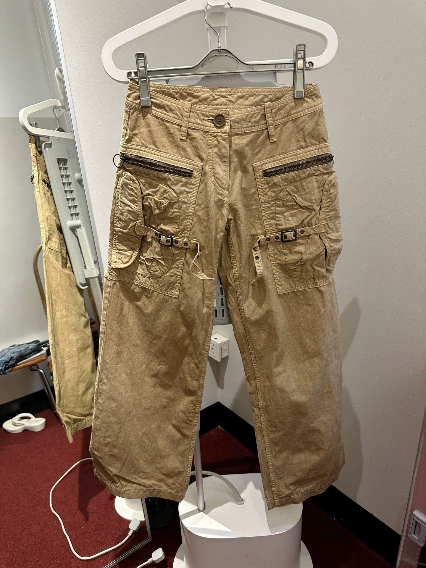 Share Spirit Homme Share spirit belted khaki wide leg pants 36 Size 24" / US 00 / IT 34 - 1 Thumbnail