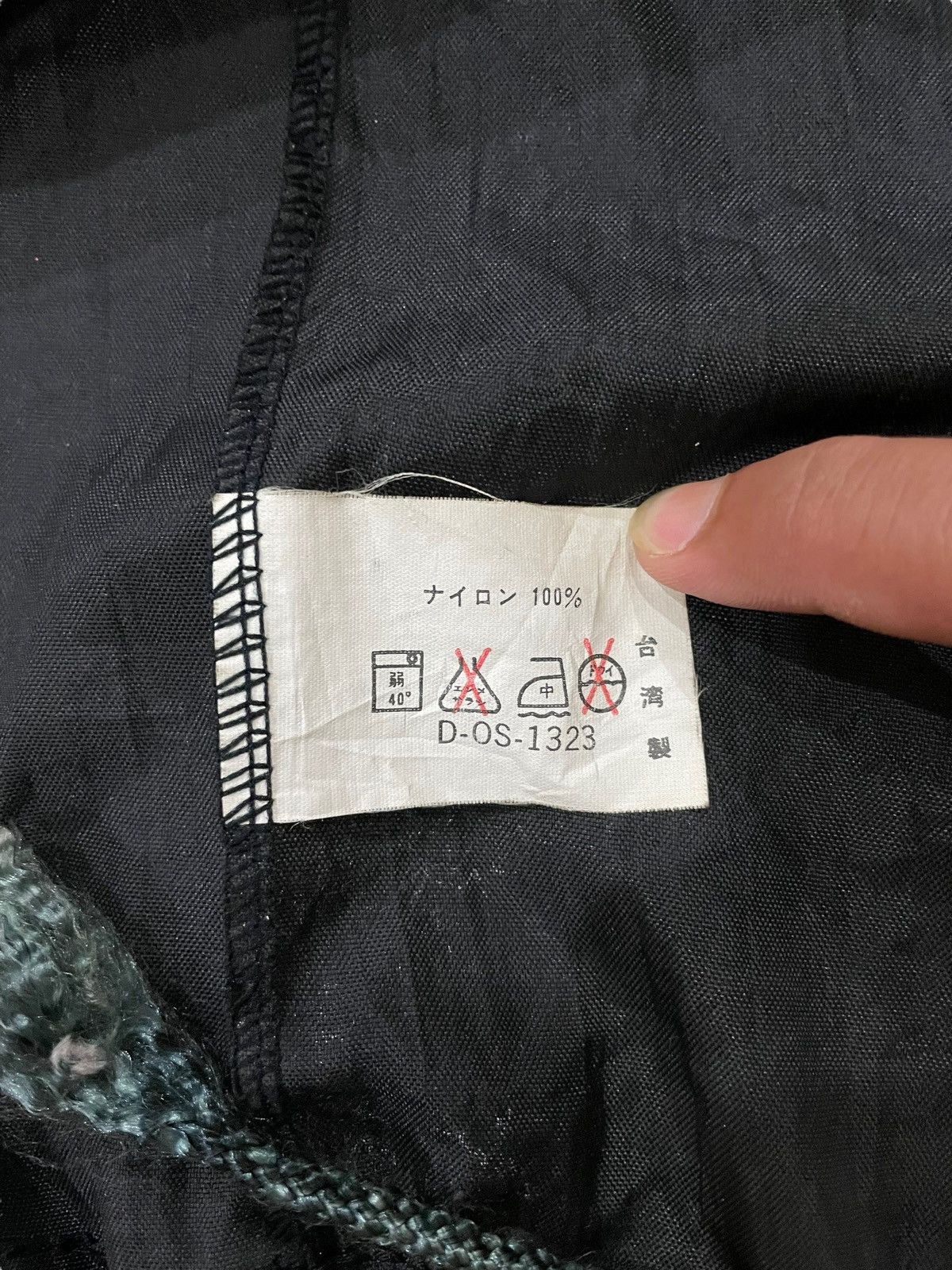 Japanese Brand Rare🔥Y2k Japan Orange Gal Baggy Ski Surf Nylon Jacket Size US XL / EU 56 / 4 - 16 Thumbnail