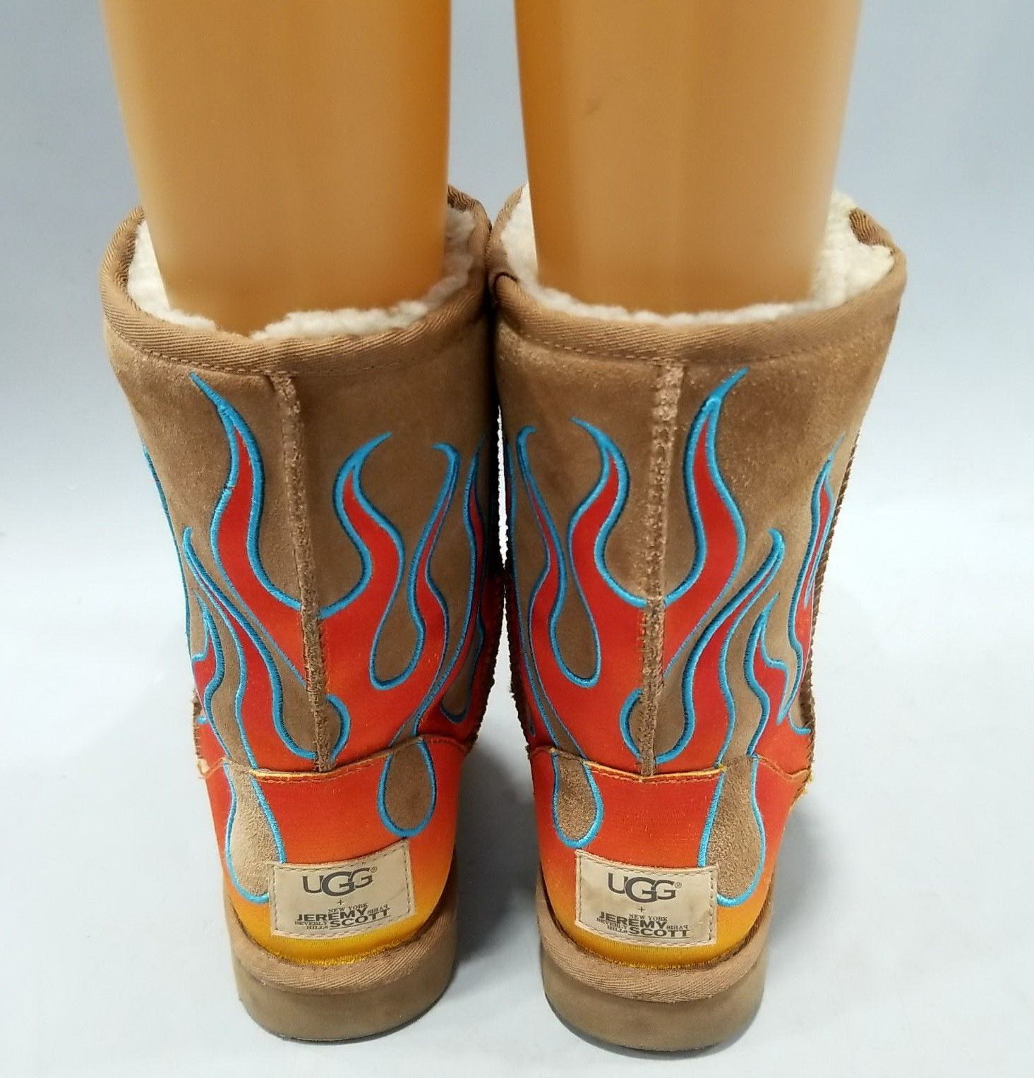 Jeremy Scott UGG Jeremy Scott Fire Flames Chestnut Boot Size mens 8,5 Size US 8.5 / EU 41-42 - 4 Thumbnail