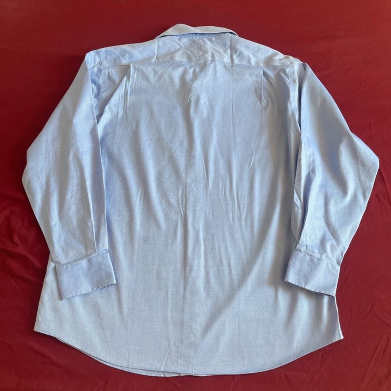Tommy Hilfiger Tommy Hilfiger Vintage Button Down Dress Shirt Lion Crest Size US L / EU 52-54 / 3 - 6 Thumbnail