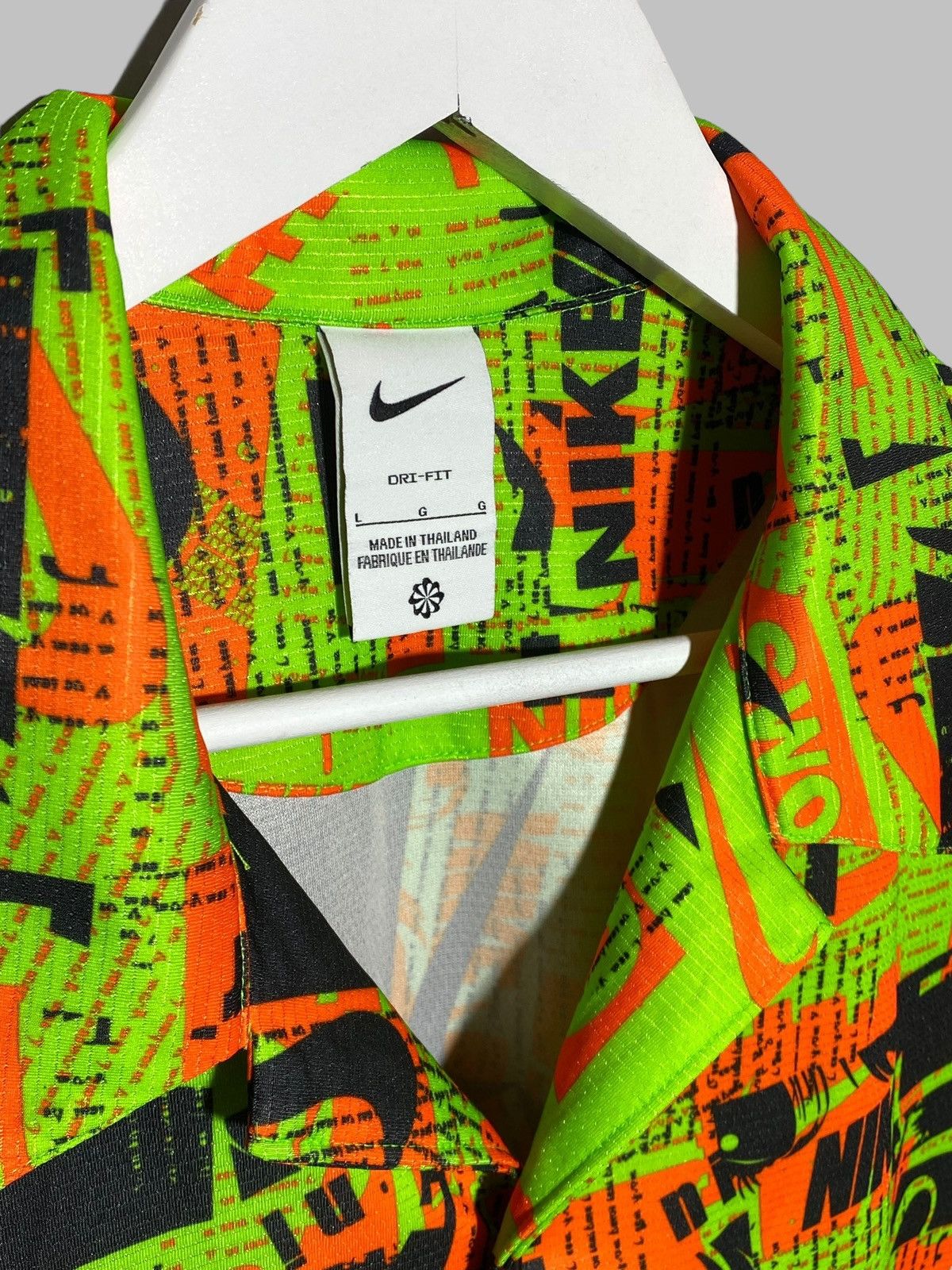 Nike Nike Just Do It All Over Print Green Orange Shirt Size US L / EU 52-54 / 3 - 8 Thumbnail