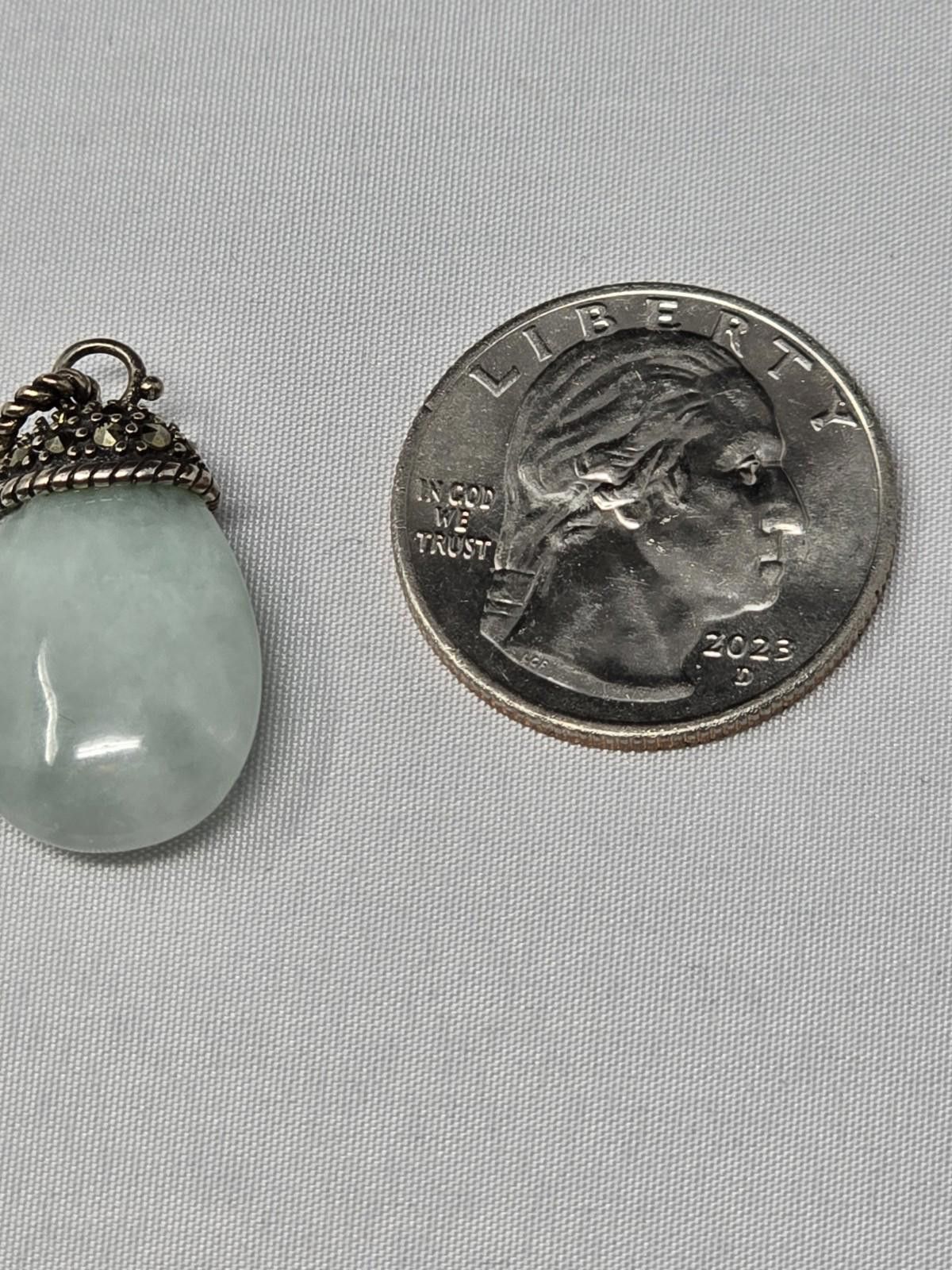 The Unbranded Brand Sterling Silver Necklace w/ Pale Green Jadeite Pendant – 18" Size ONE SIZE - 4 Thumbnail