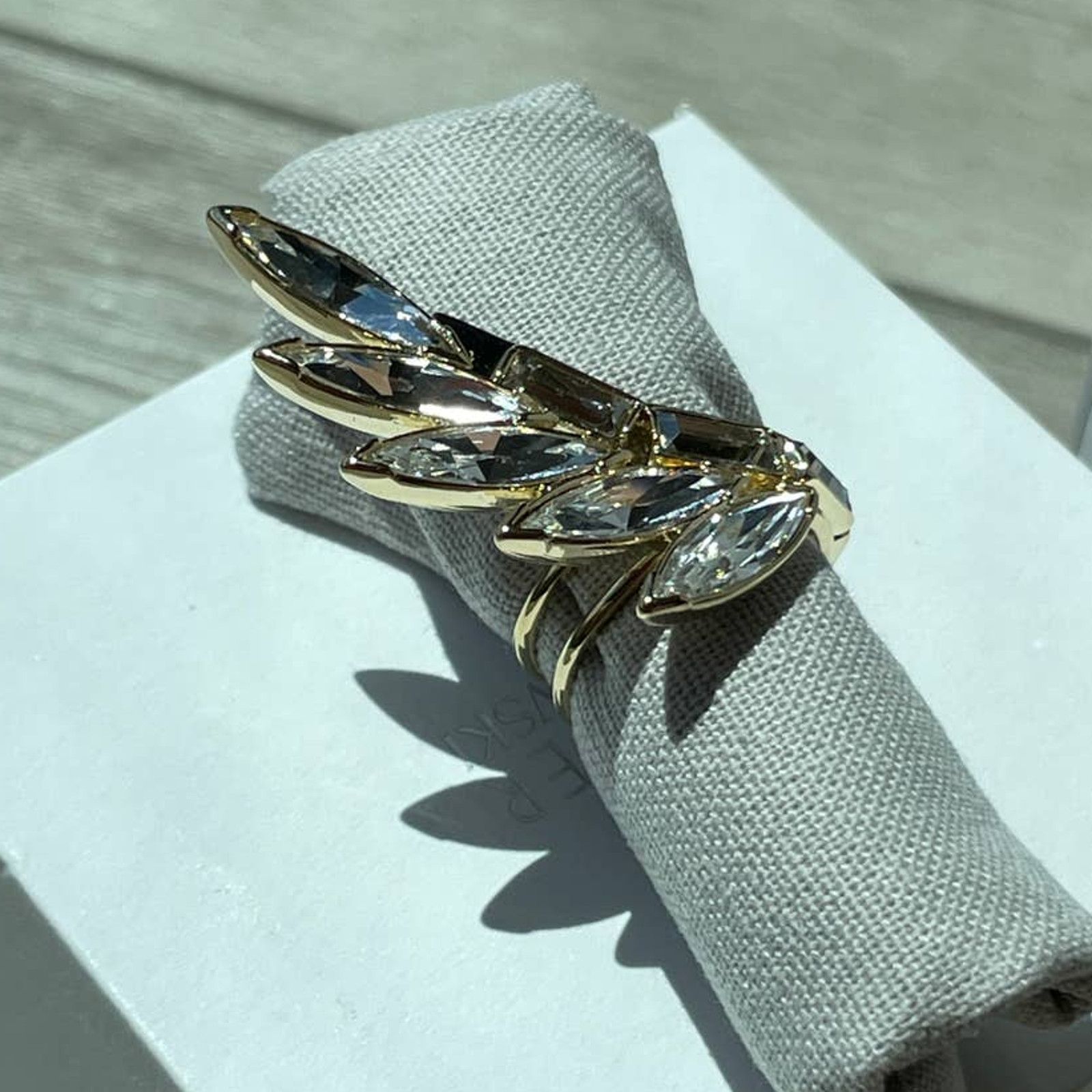Swarovski Swarovski Atelier Wonder Woman Armour ring size 7 / EUR 55 Size ONE SIZE - 3 Thumbnail