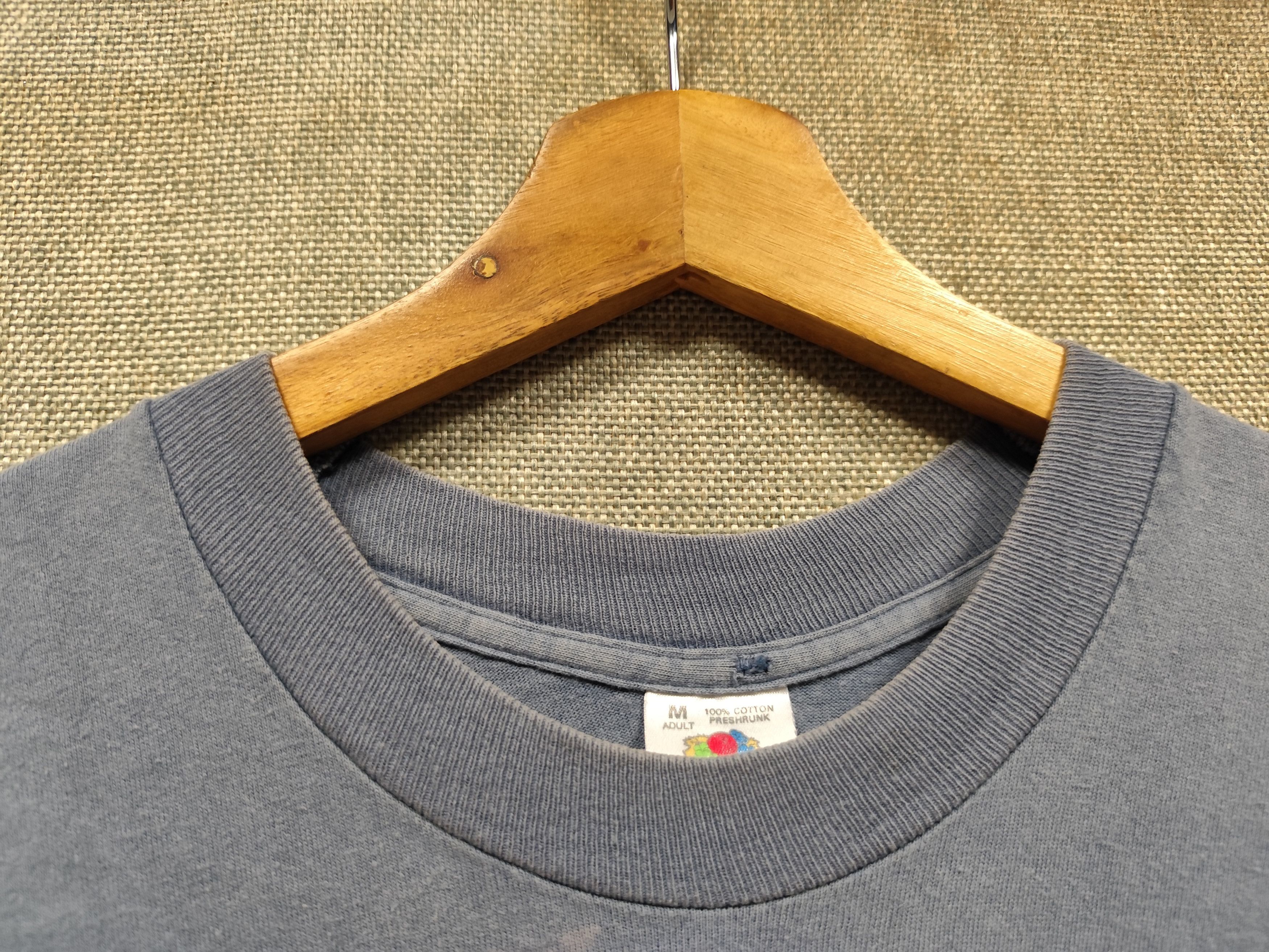Fruit Of The Loom vintage 90s t shirt smiley face Size US M / EU 48-50 / 2 - 8 Thumbnail