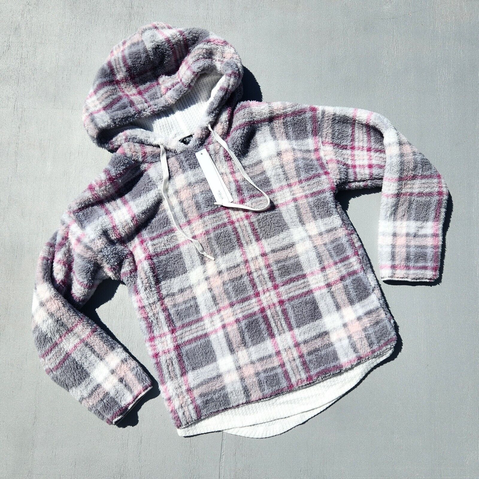The Unbranded Brand Aqua Women Grey/Pink Hoodie & Thermal Pants Set Size S Size ONE SIZE - 2 Thumbnail