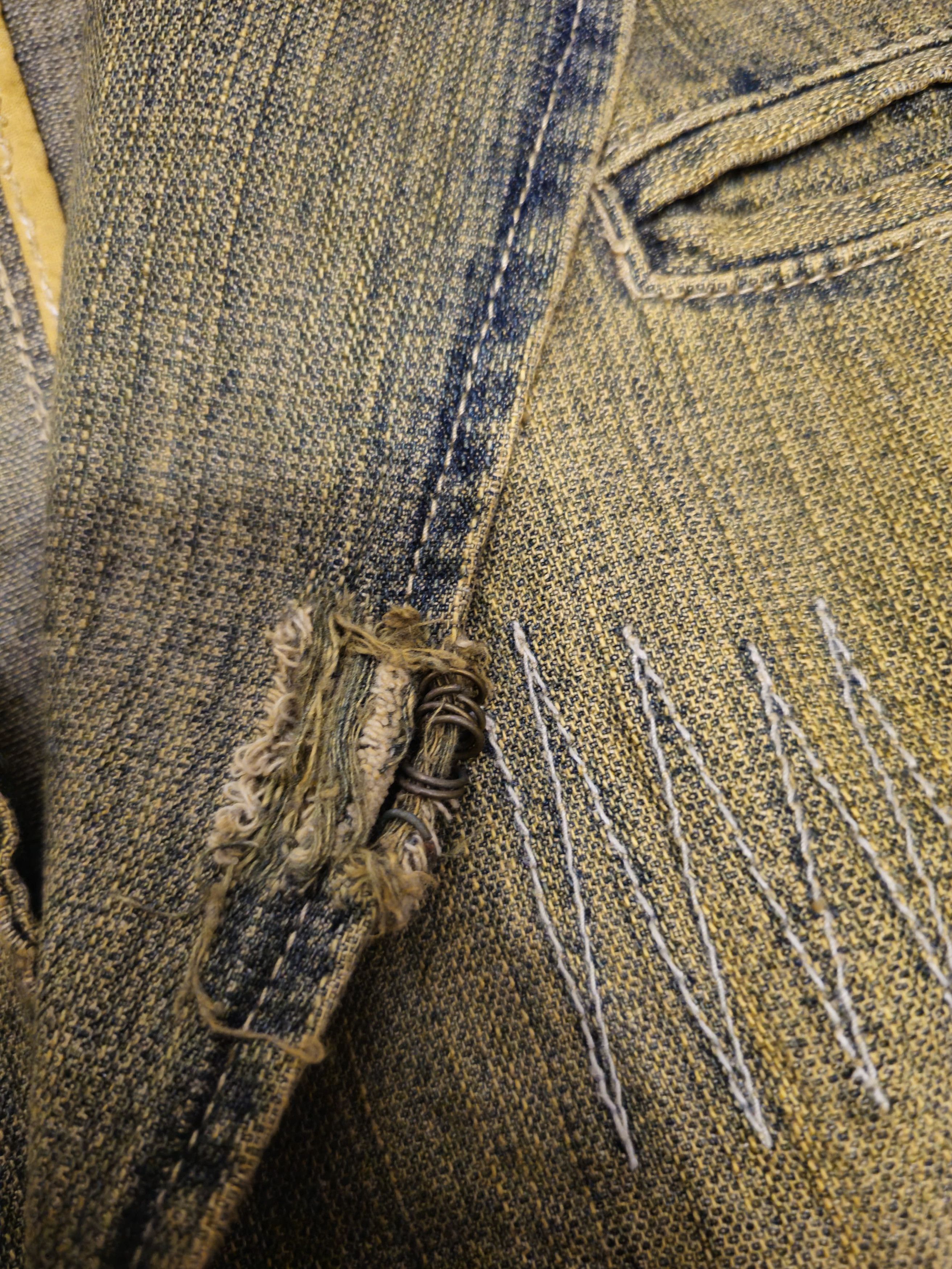 If Six Was Nine Distressed Pierced Denim Jacket Size US XL / EU 56 / 4 - 7 Thumbnail