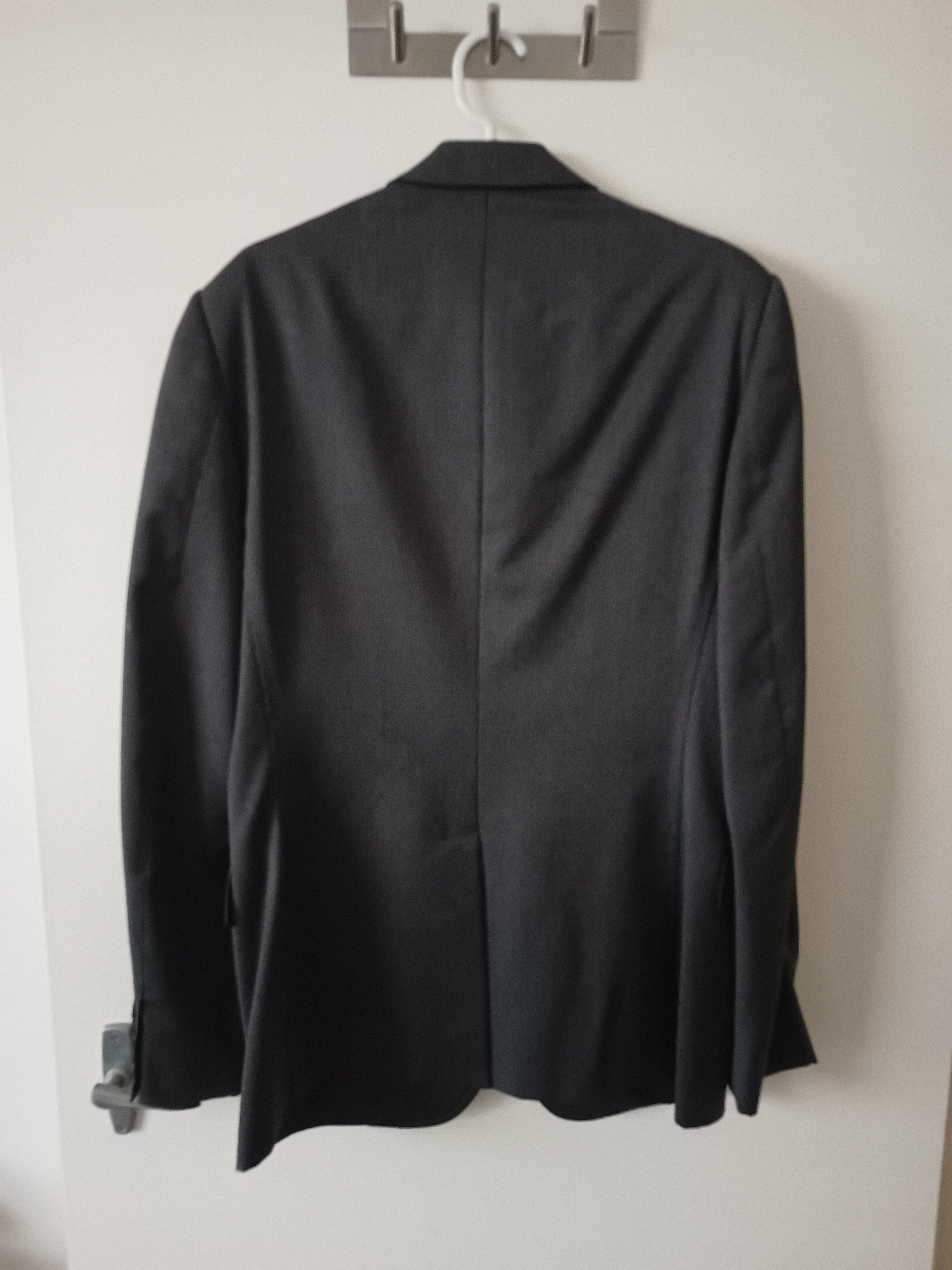 Gucci Gucci Grey Pinstripe 2 piece suit Size 48R - 2 Thumbnail