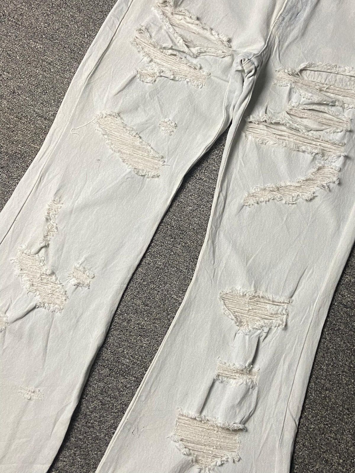 Japanese Brand SEEMI NICE CLAUP Ripped Bootcut Jeans (138) Size 24" / US 00 / IT 34 - 12 Thumbnail