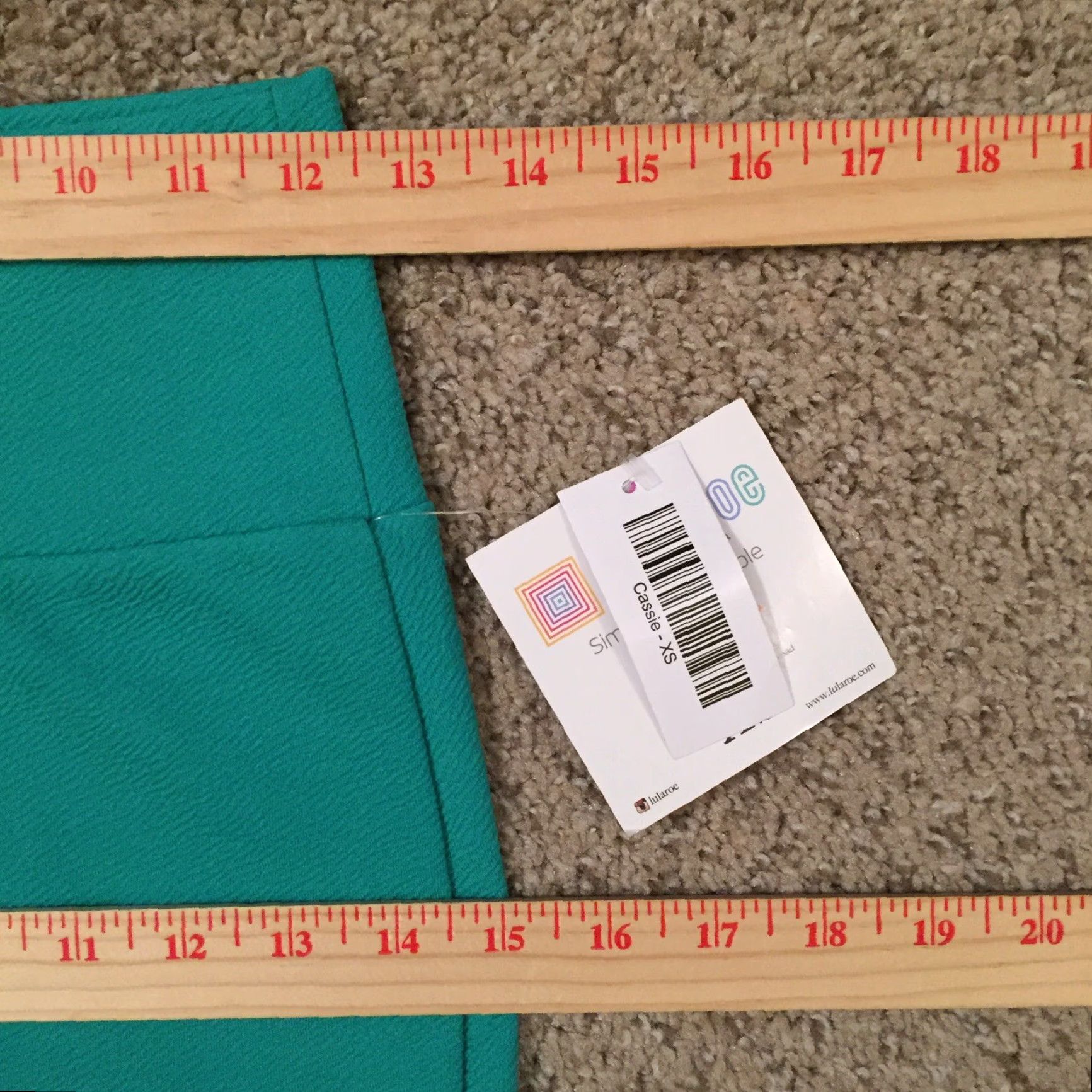 Vintage LuLaRoe Skirt XS Knee Length Green Unlined Pull On Casual Women Knee Length Straight & Pencil Size 26" / US 2 / IT 38 - 3 Thumbnail