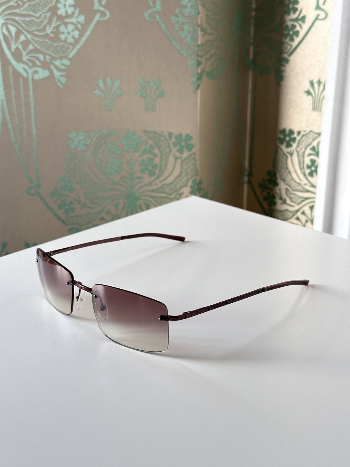 小物 GUCCI rimless gg gradient sunglasses y2k Gucci Y2K Green Gradient Sunglasses – Vintage by Misty