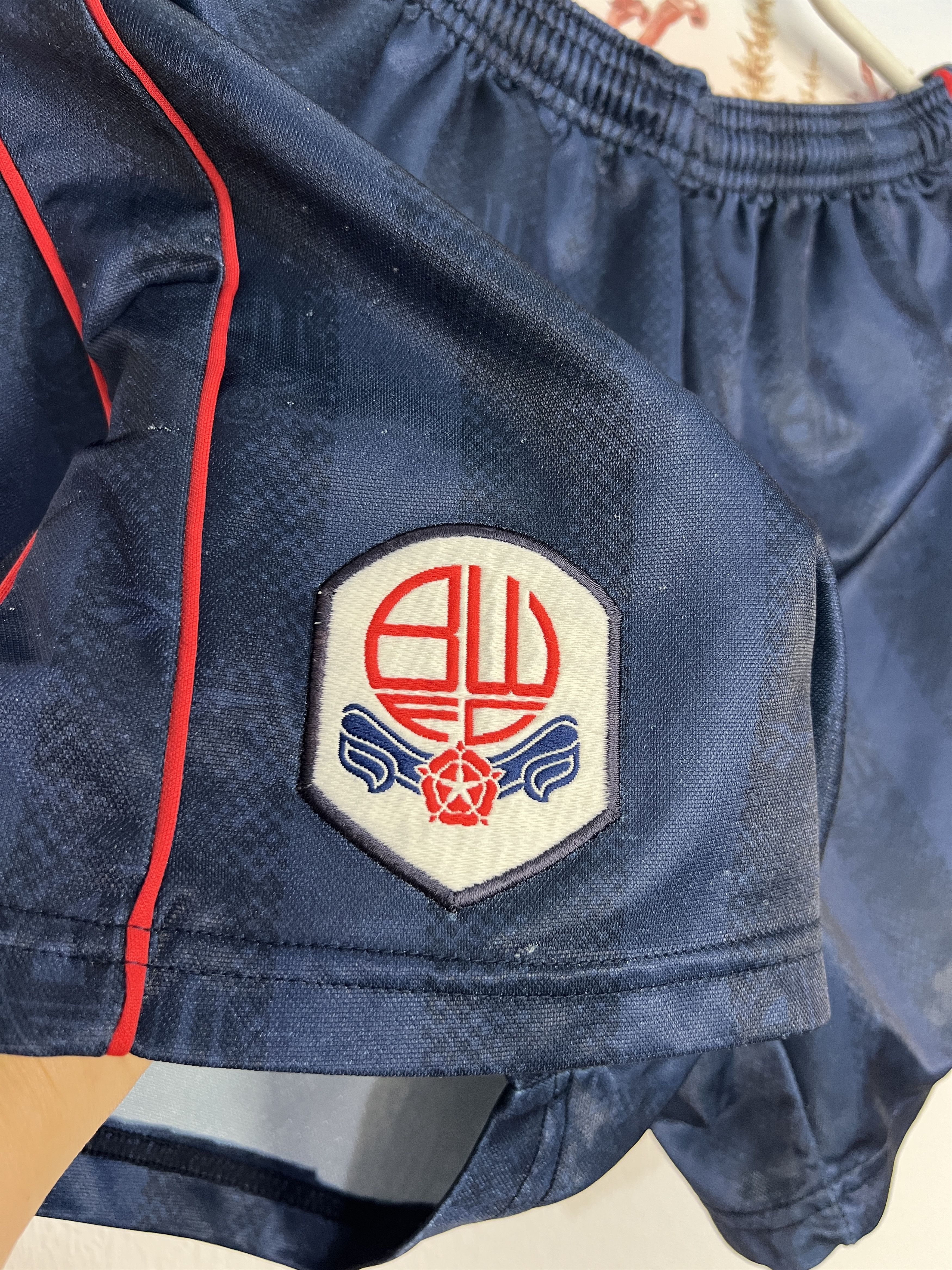Reebok Vintage Bolton Wanderers Football Shorts Soccer Athletic Size US 30 / EU 46 - 3 Thumbnail