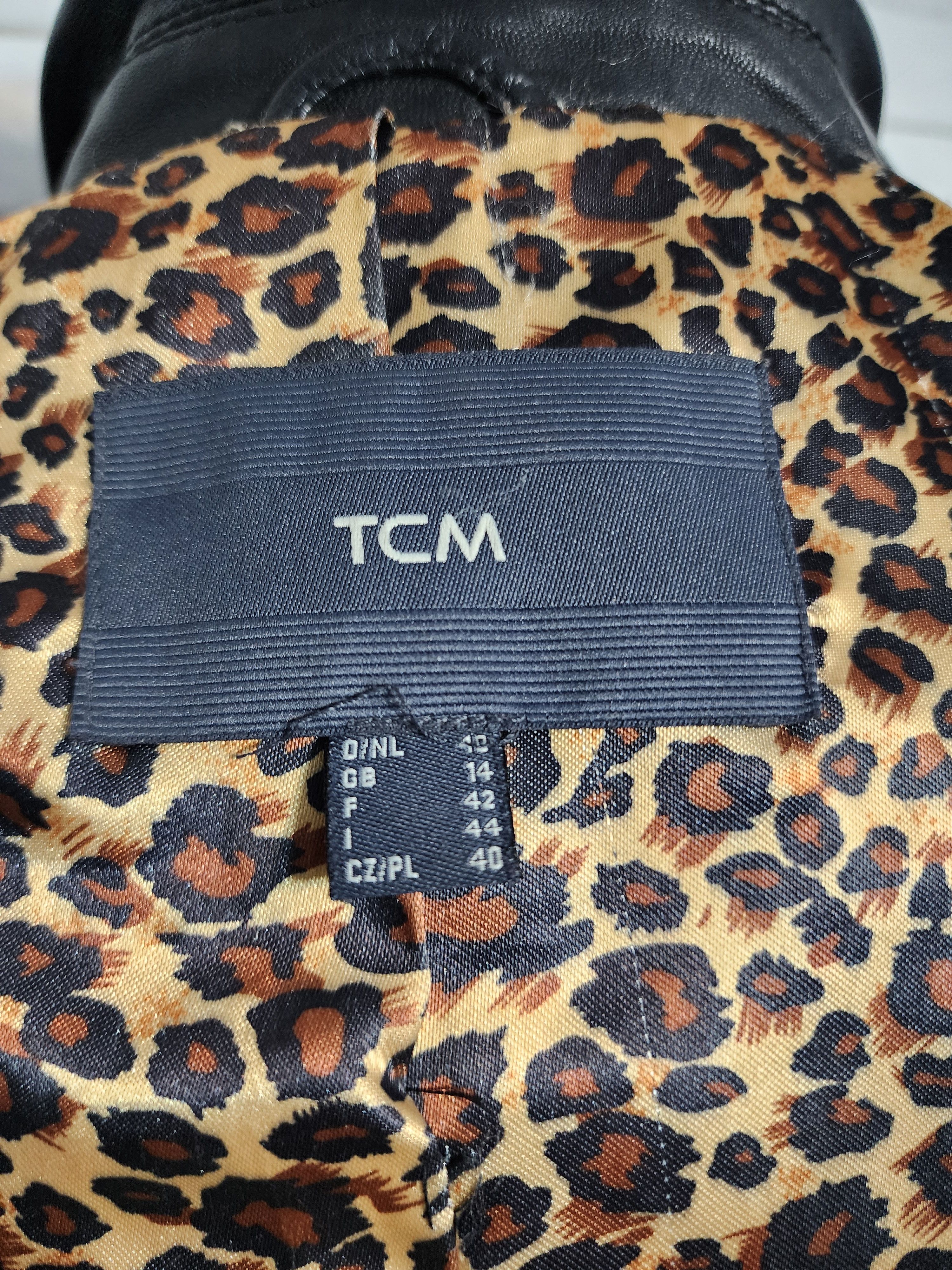 Other Black Genuine Leather Jacket: Women's Button-Up Blazer Size M / US 6-8 / IT 42-44 - 8 Thumbnail