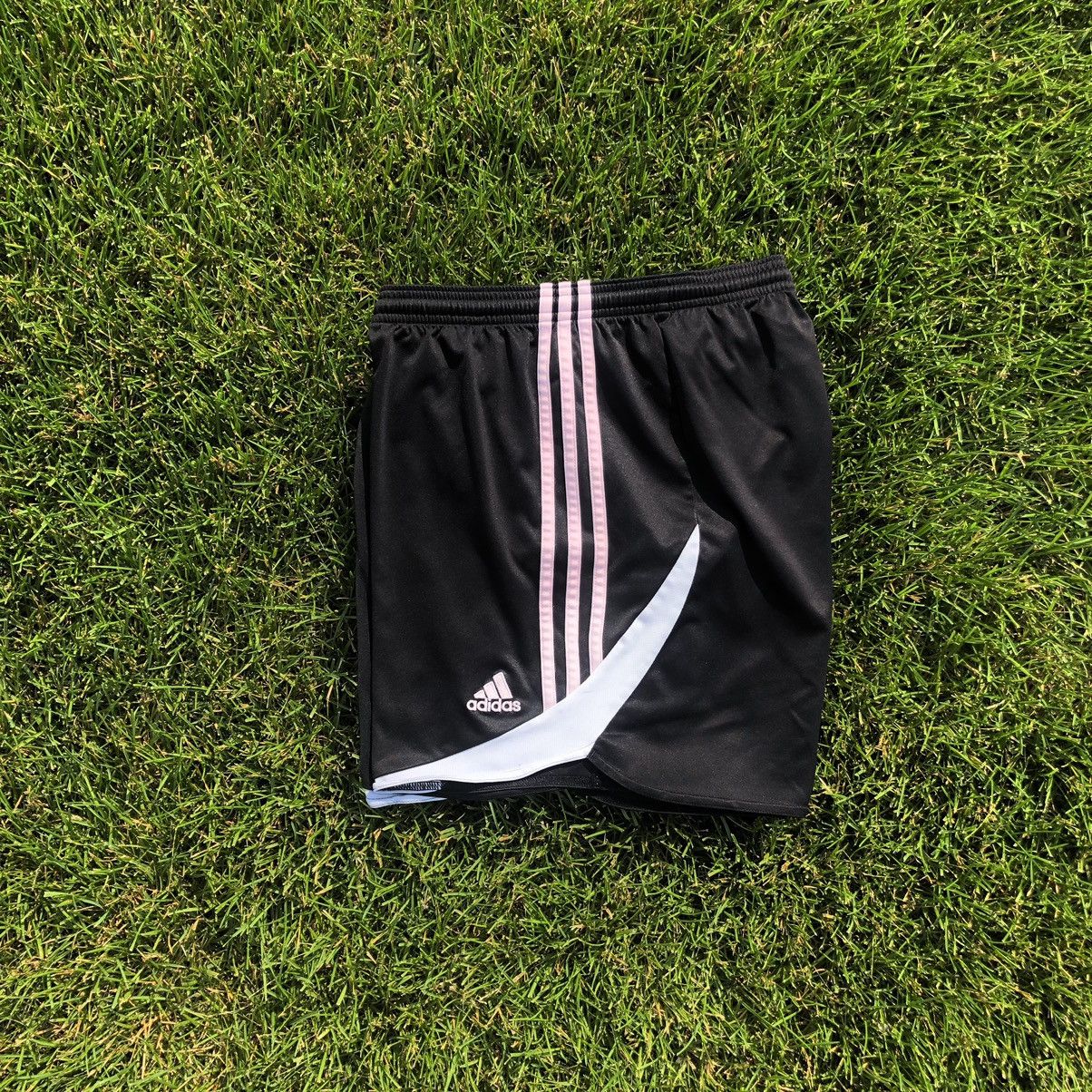 Adidas Adidas shorts Size US 36 / EU 52 - 1 Thumbnail