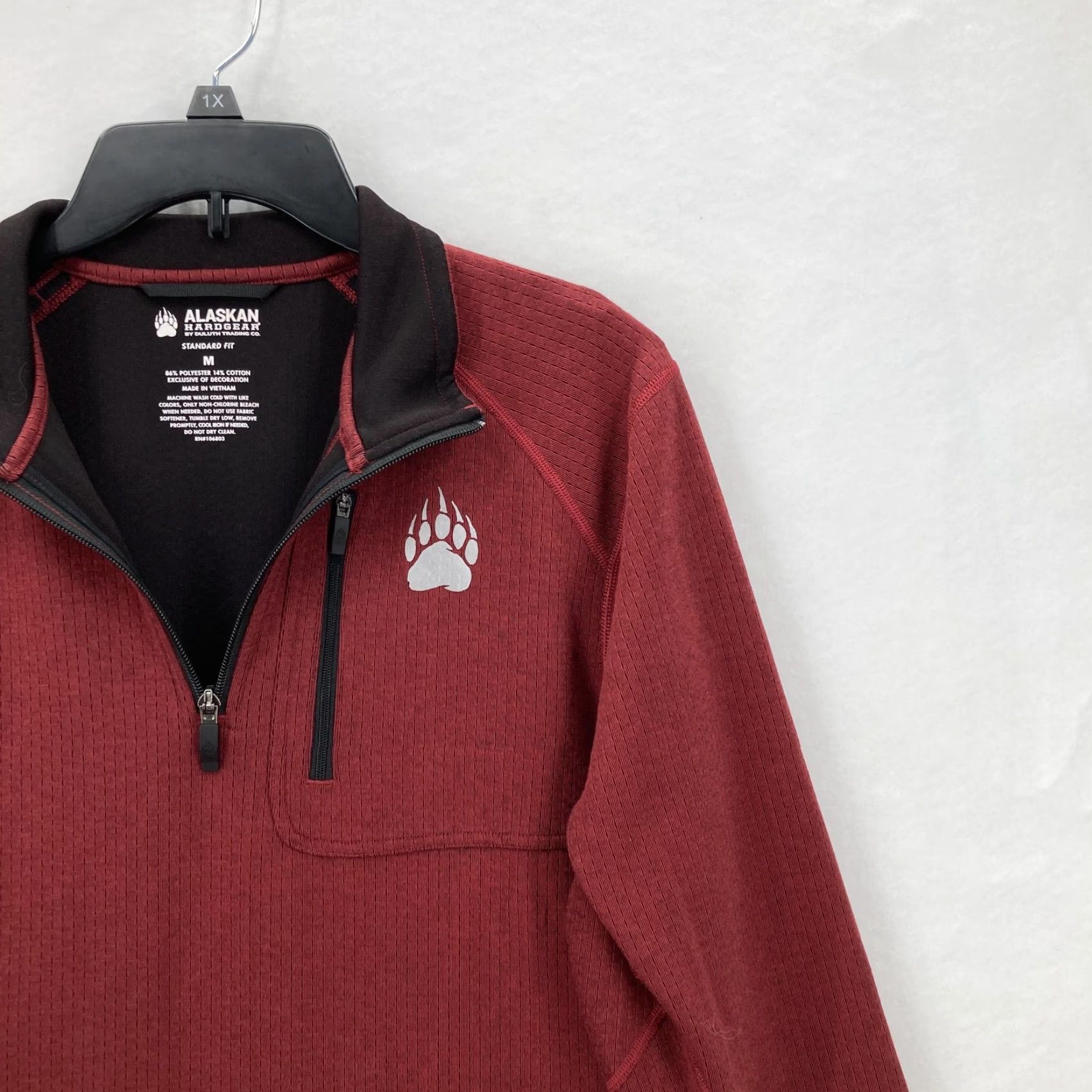 Vintage Duluth Sweater 1/4 Zip Mock Neck Mens Medium Red Outdoors Camp Knit Pullover with Bear Paw Logo Size US M / EU 48-50 / 2 - 2 Thumbnail