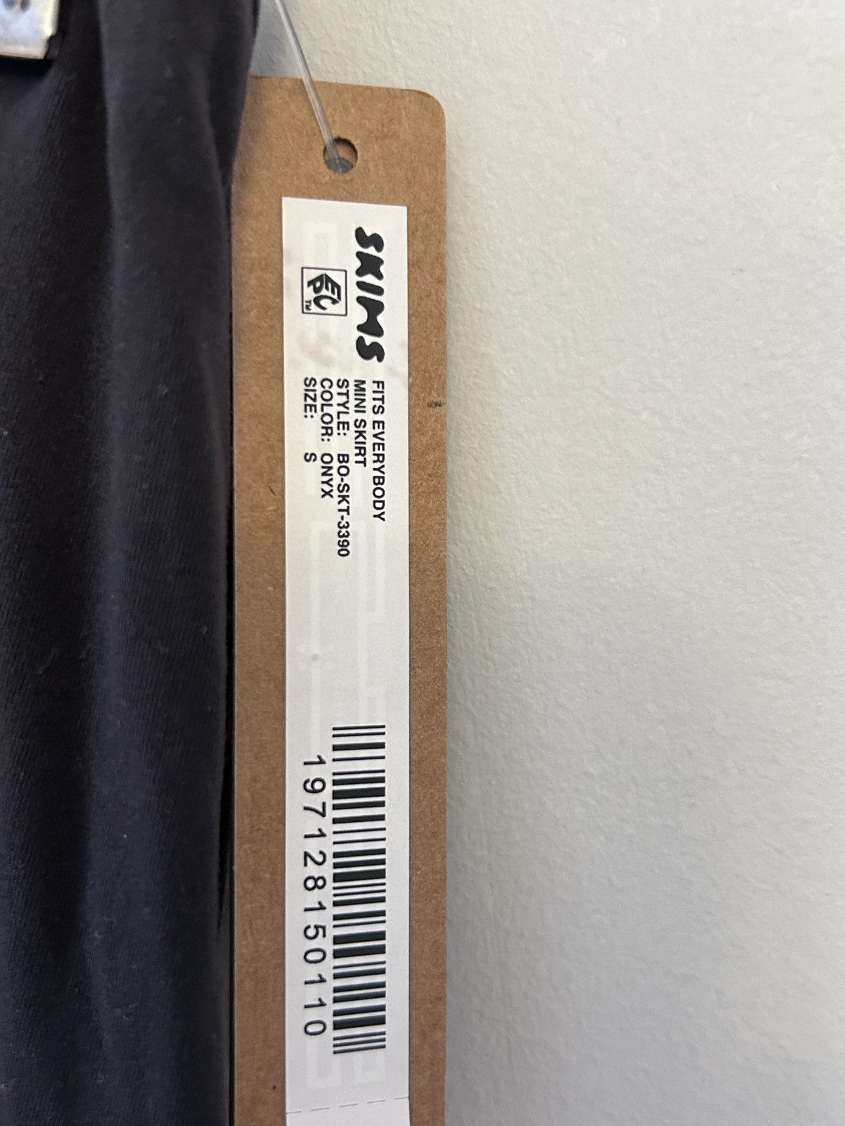 SKIMS NWT SKIMS Fits Everybody Mini Skirt Small Size 27" / US 4 / IT 40 - 7 Thumbnail