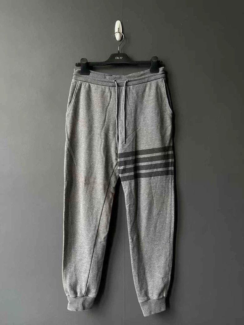 Other Thom Browne size2 Dark grey tracksuits Size US 26 / EU 42 - 1 Thumbnail