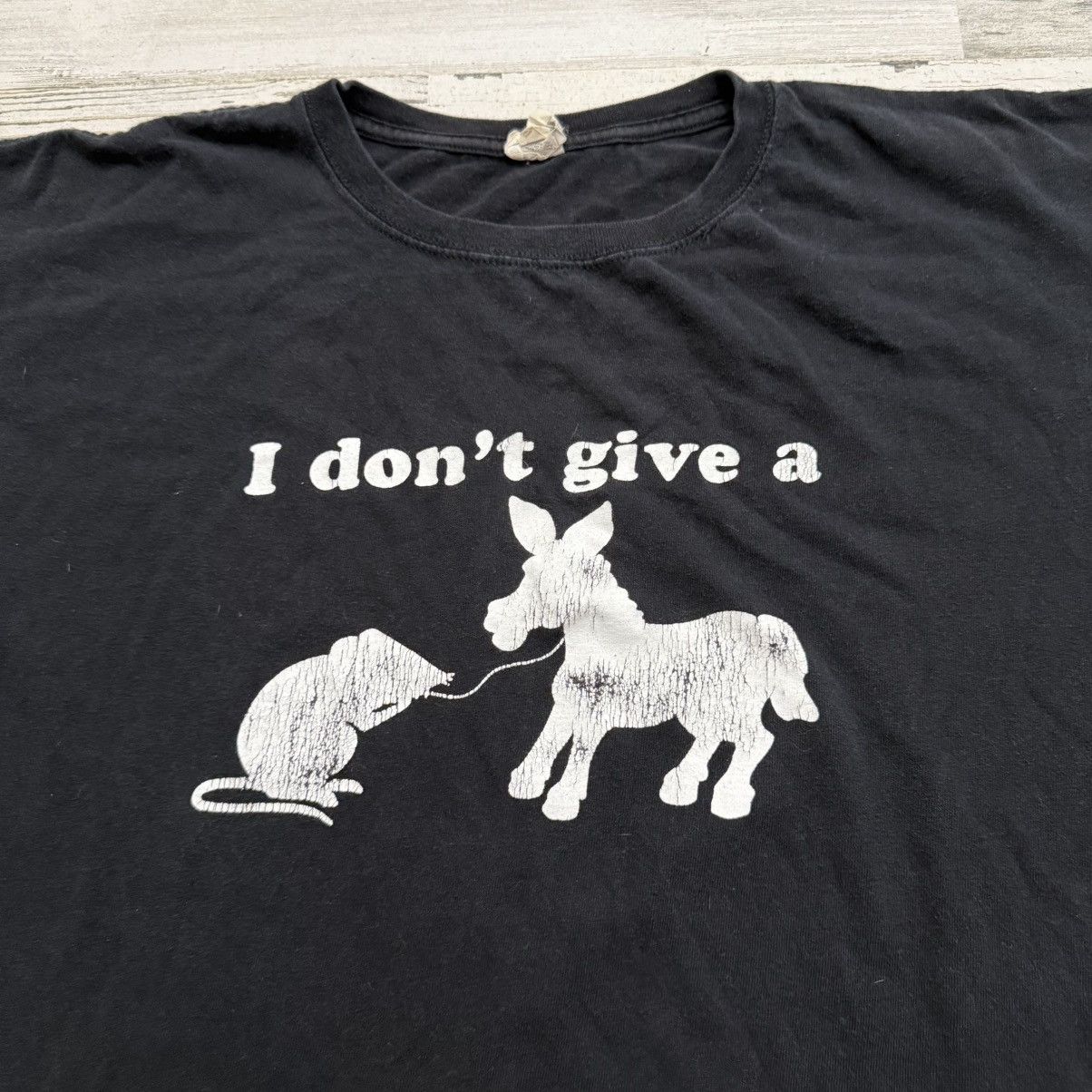 Anvil Y2K Anvil I Don’t Give A Rats Ass Parody Comedy T-Shirt XL Size US XL / EU 56 / 4 - 2 Thumbnail