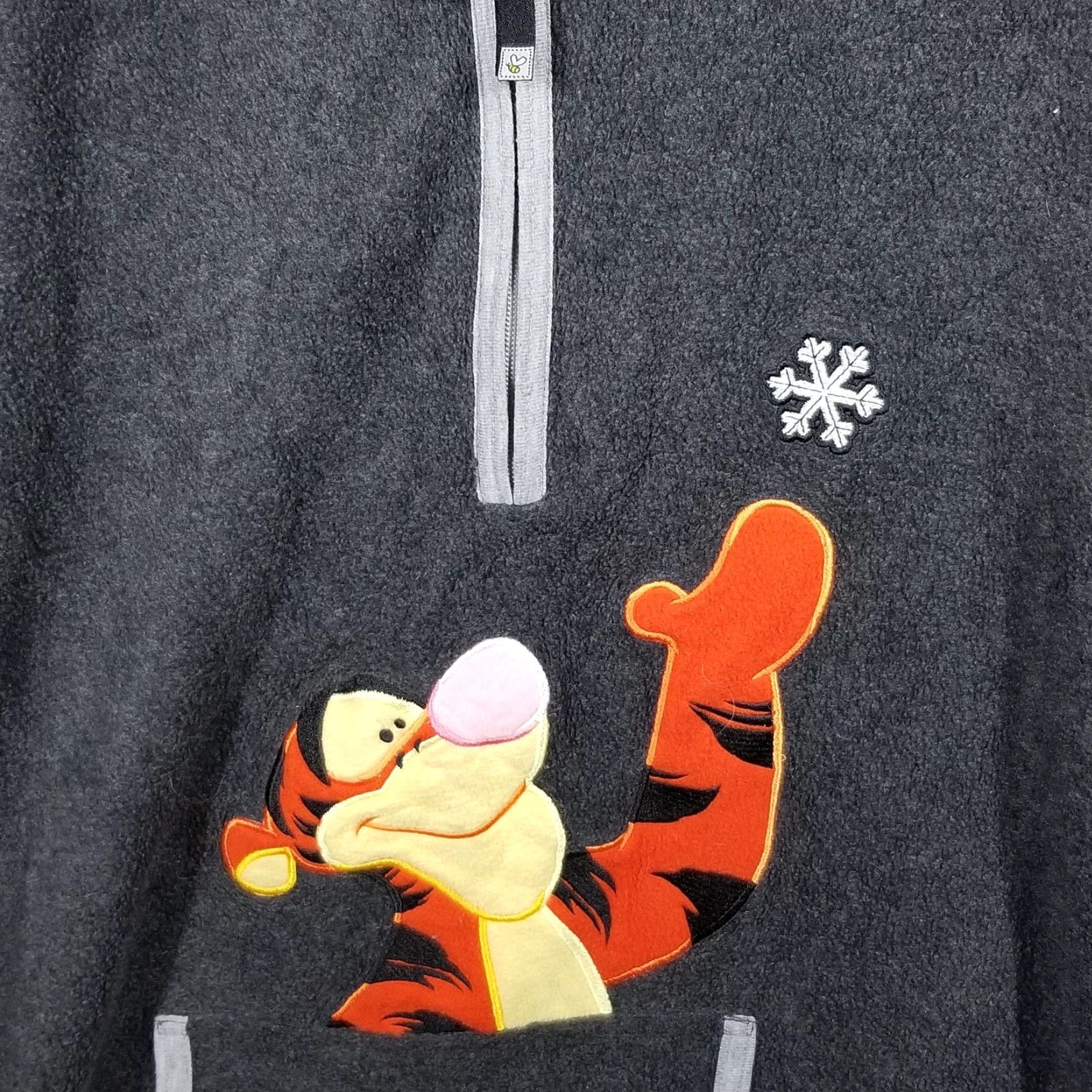 Disney Disney Pooh Tigger Pullover Womens 2X Fleece Quarter Zip Embroidered Snowflake Size XXL / US 16-18 / IT 52-54 - 3 Thumbnail