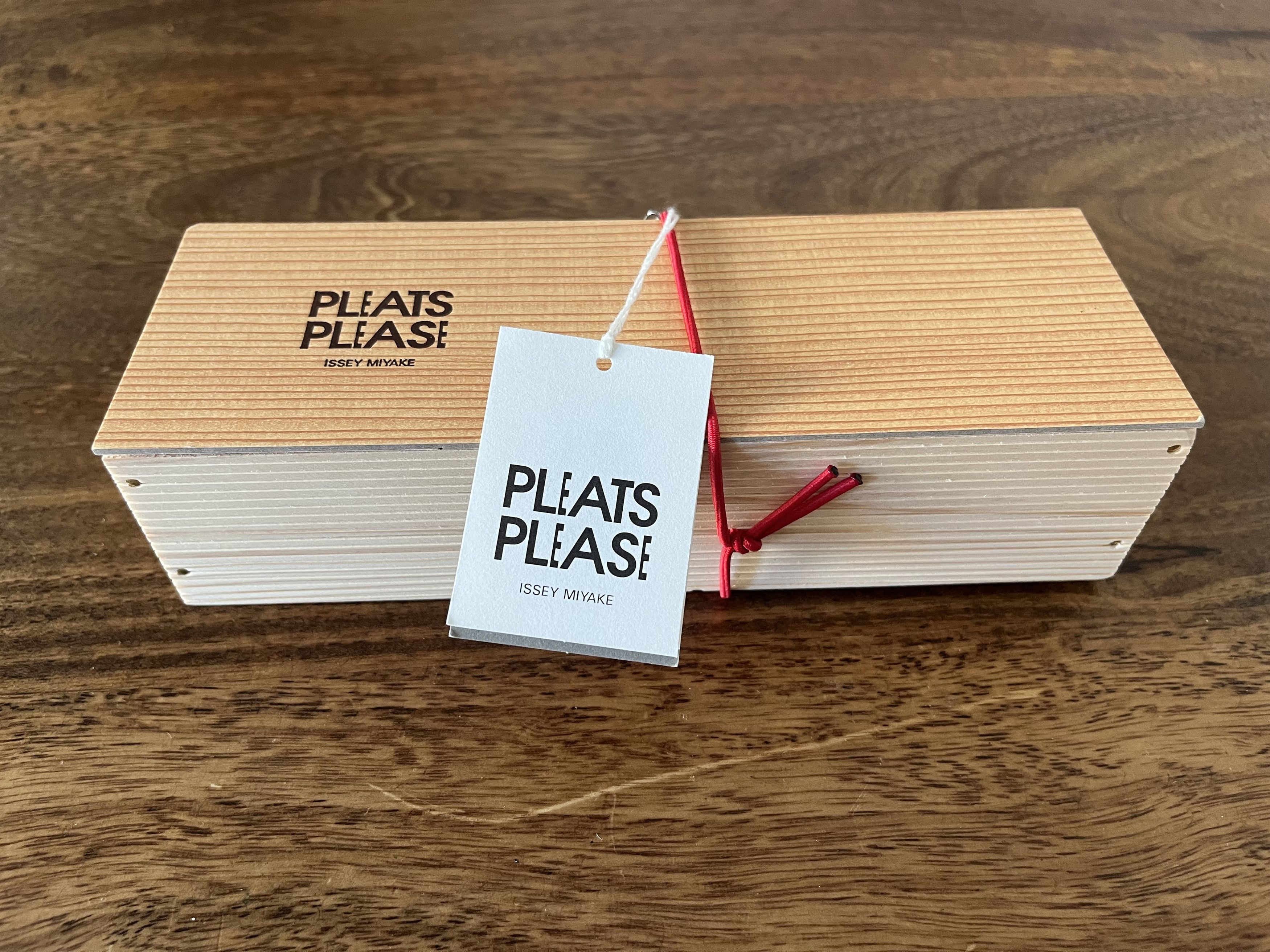 Pleats Please Issey Miyake Issey Miyake x Pleats Please Issey Miyake - Sushi Set Size ONE SIZE - 2 Thumbnail