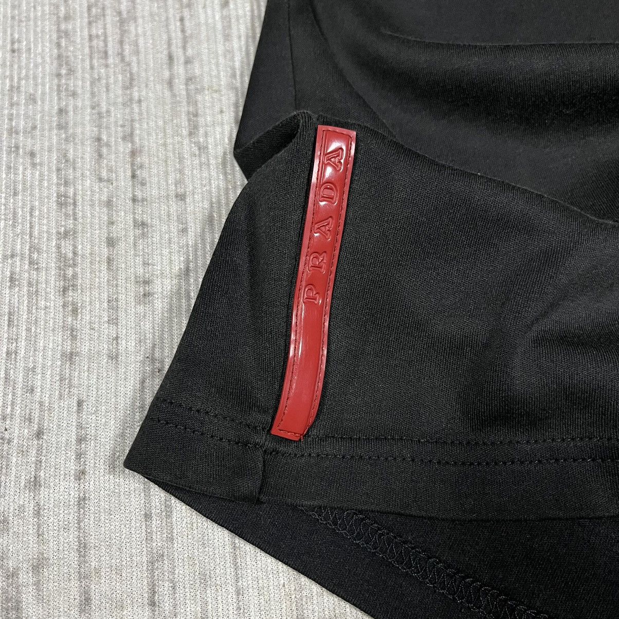 Prada 44* Prada Tshirt Size US M / EU 48-50 / 2 - 6 Thumbnail