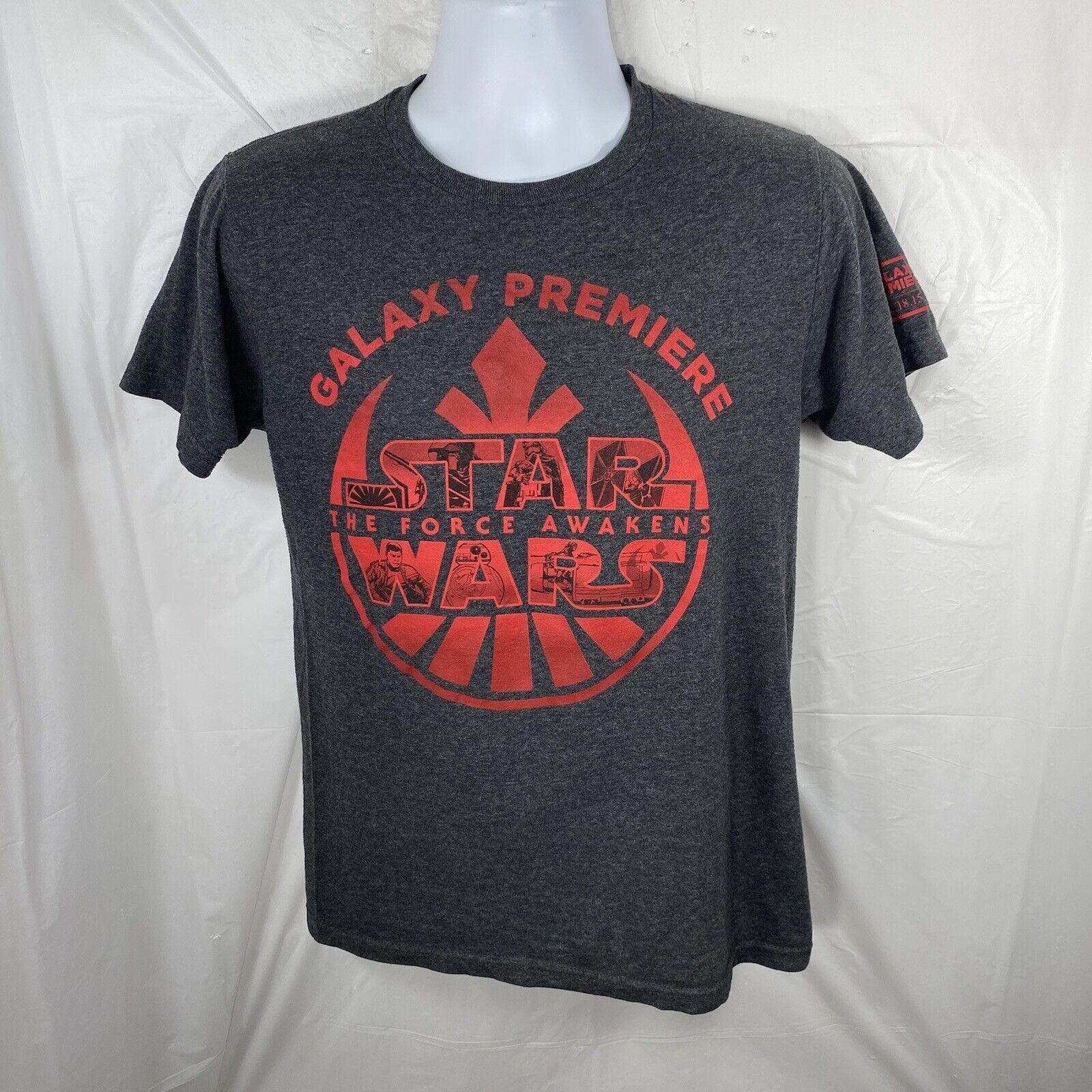 Star Wars Star Wars The Force Awakens Galaxy Premiere Collection Tee Size US M / EU 48-50 / 2 - 1 Thumbnail