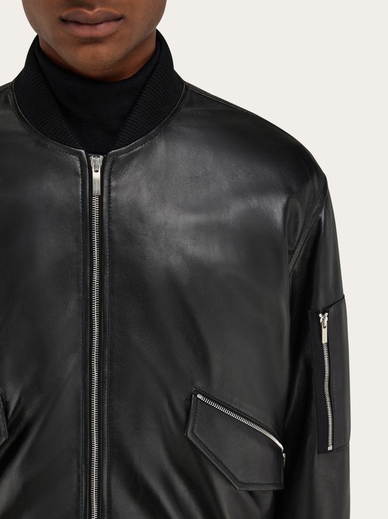 Salvatore Ferragamo o1s1rm0226 Leather Jacket in Black Size US S / EU 44-46 / 1 - 5 Thumbnail